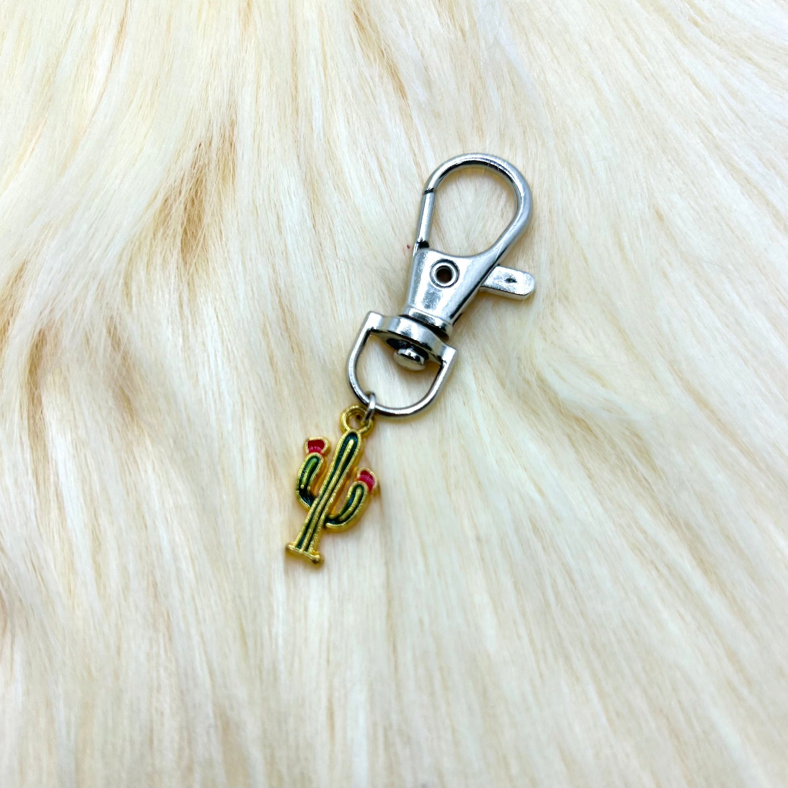 Casebasket Lil' Cacti Phone Charm - view 2