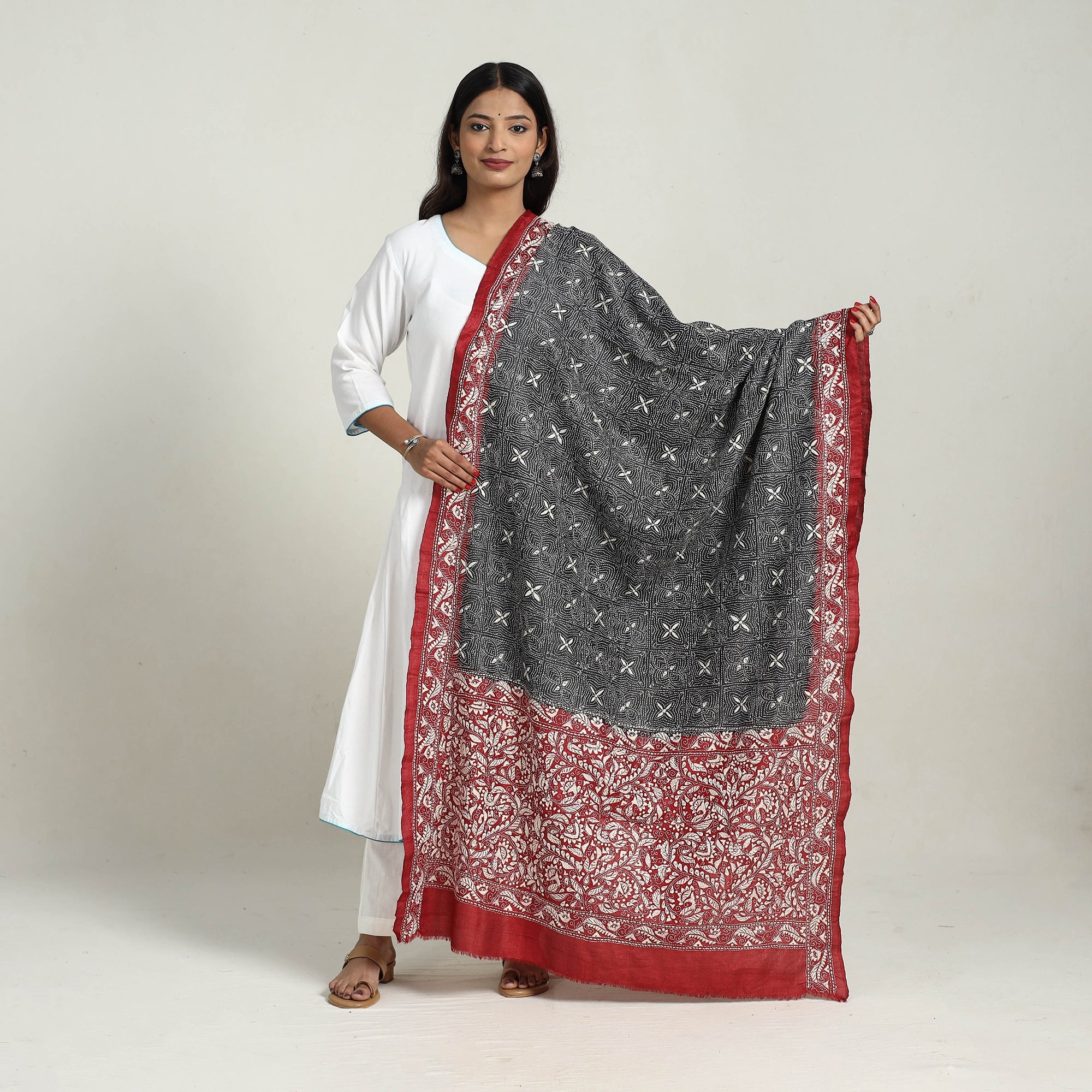 KHUSHBASH - HAPPY LOOM OF EAST Black - Handloom Tussar Silk Bengal Kantha Embroidery Dupatta 15 - view 2