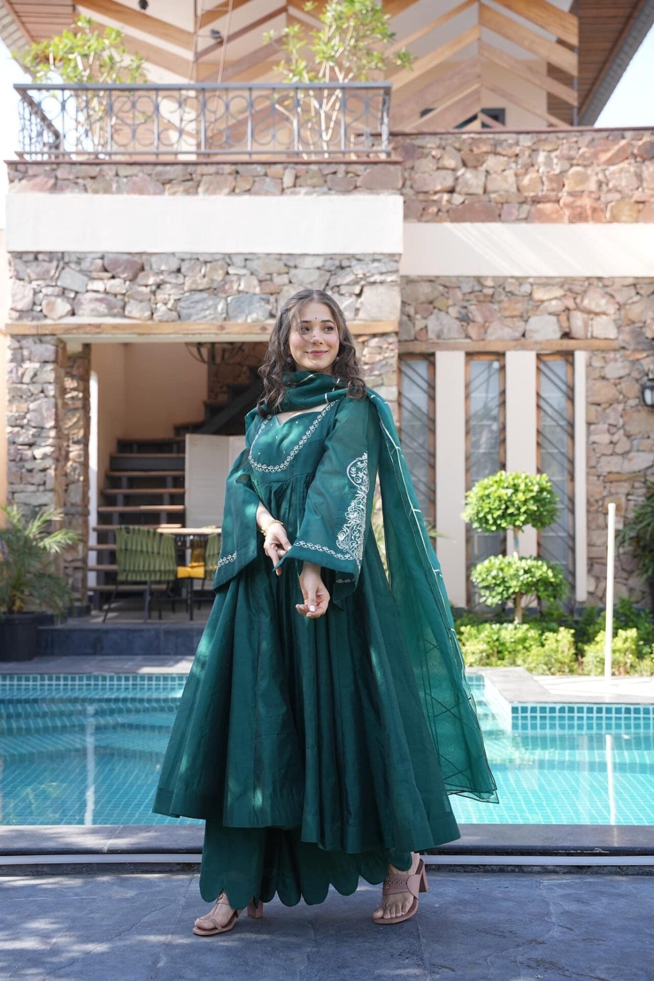 Idaho-o Alluring green chanderi suit set - view 2