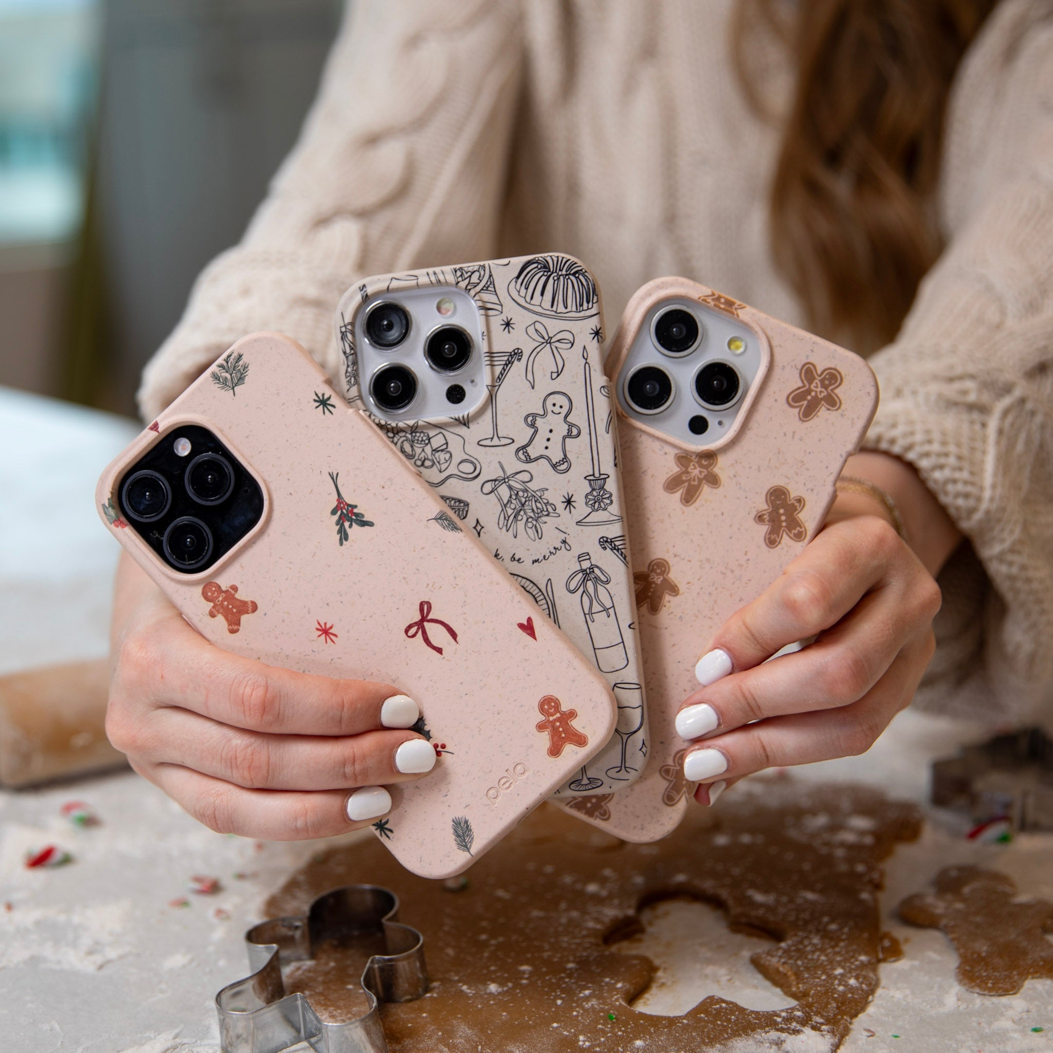 Pela Case London Fog Holiday Dinner Party iPhone 12/ iPhone 12 Pro Case - view 6