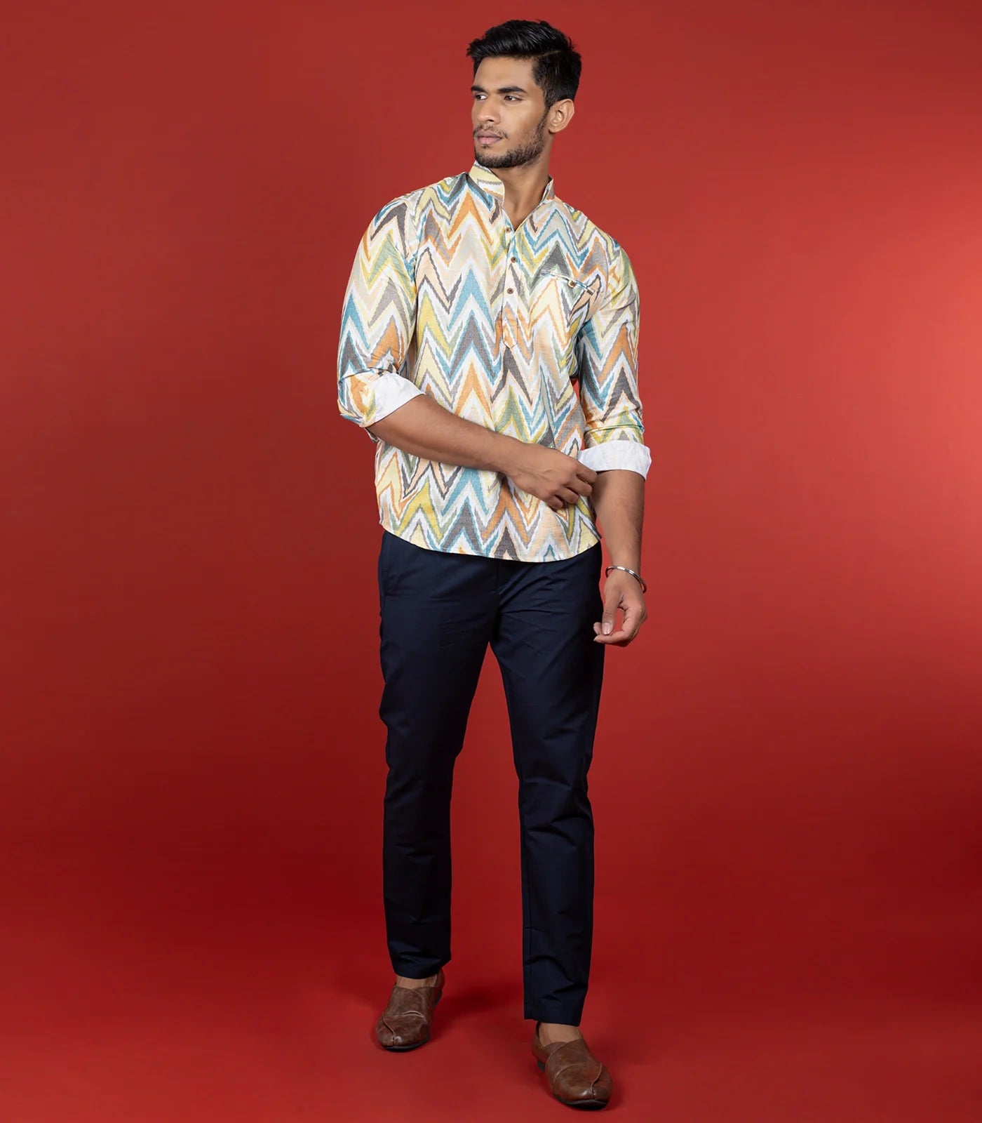 RmKV Multicolor Chevron Short Kurta With Mandarin Collar-Multi colour - view 2