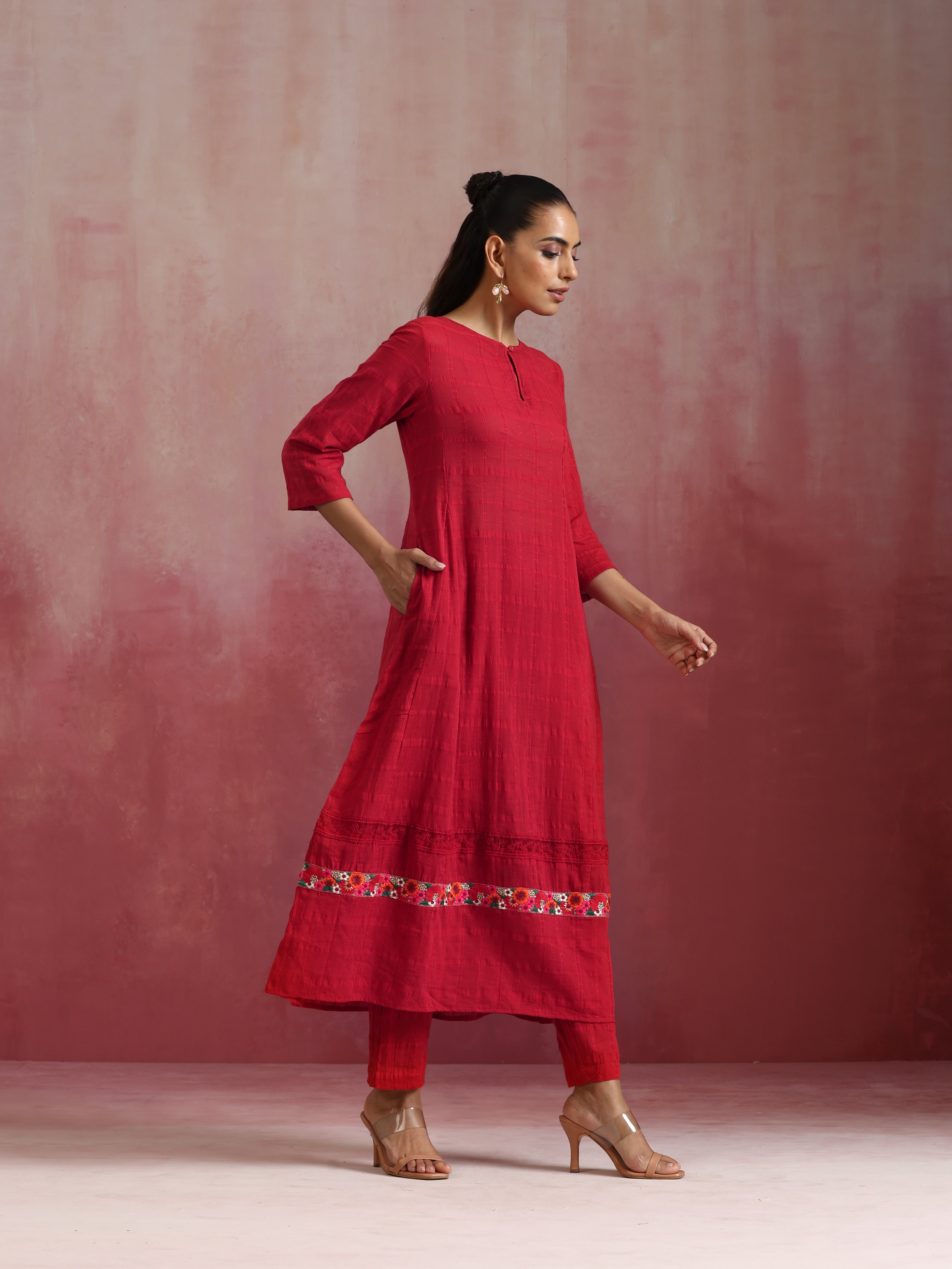 trueBrowns Red Cotton Dobby Flared Kurta Set - view 2