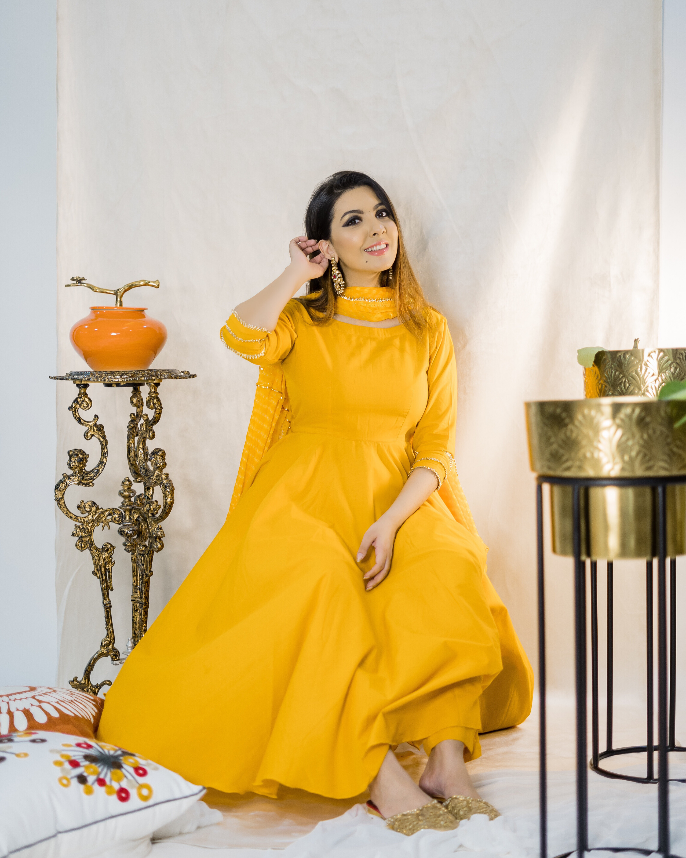 Aachho Tangelo Leheriya Suit Set - view 5