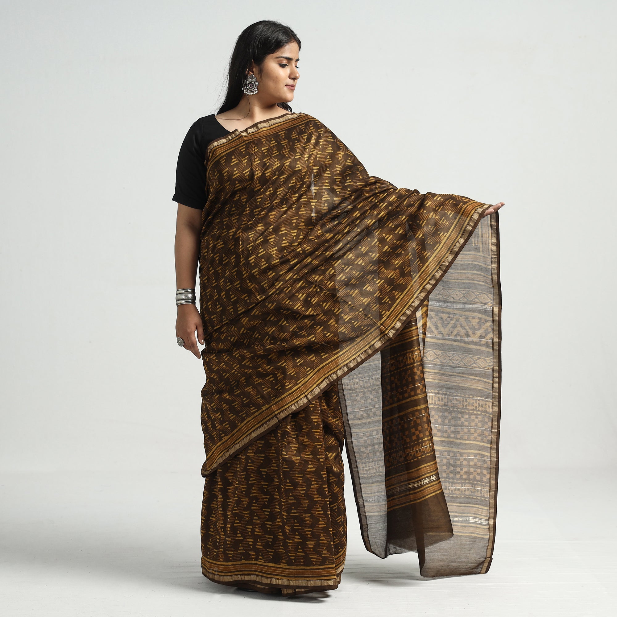 HAVELI CHRONICLES Brown - Akola Hand Block Printed Chanderi Silk Saree with Zari Border - view 2