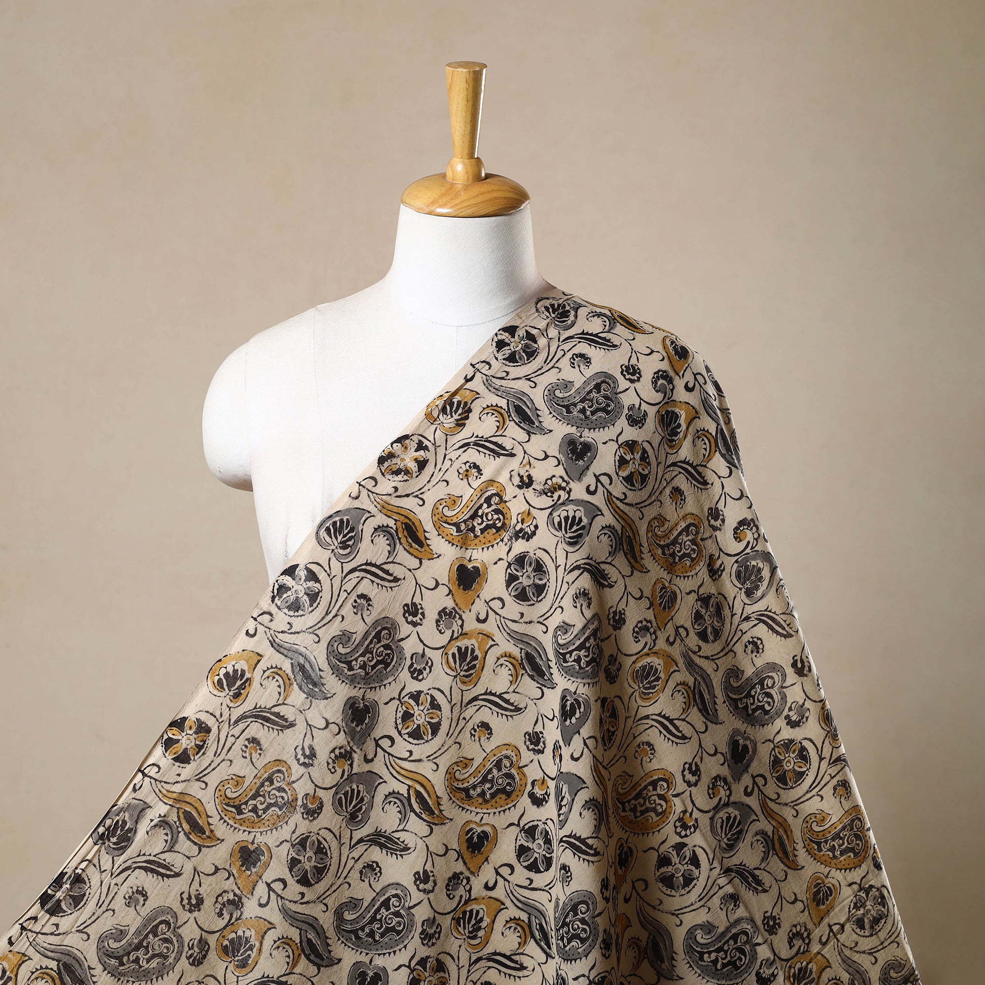 VENKATA BHANU KALAMKARI PEDANA Beige - Pedana Hand Block Print Mul Cotton Kalamkari Fabric 08