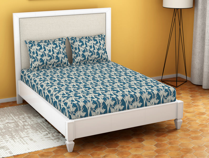 Spaces India Floral Blue Sapphire - Dark Blue Microfiber Double Bedsheet - Dazzle By Welspun - view 2