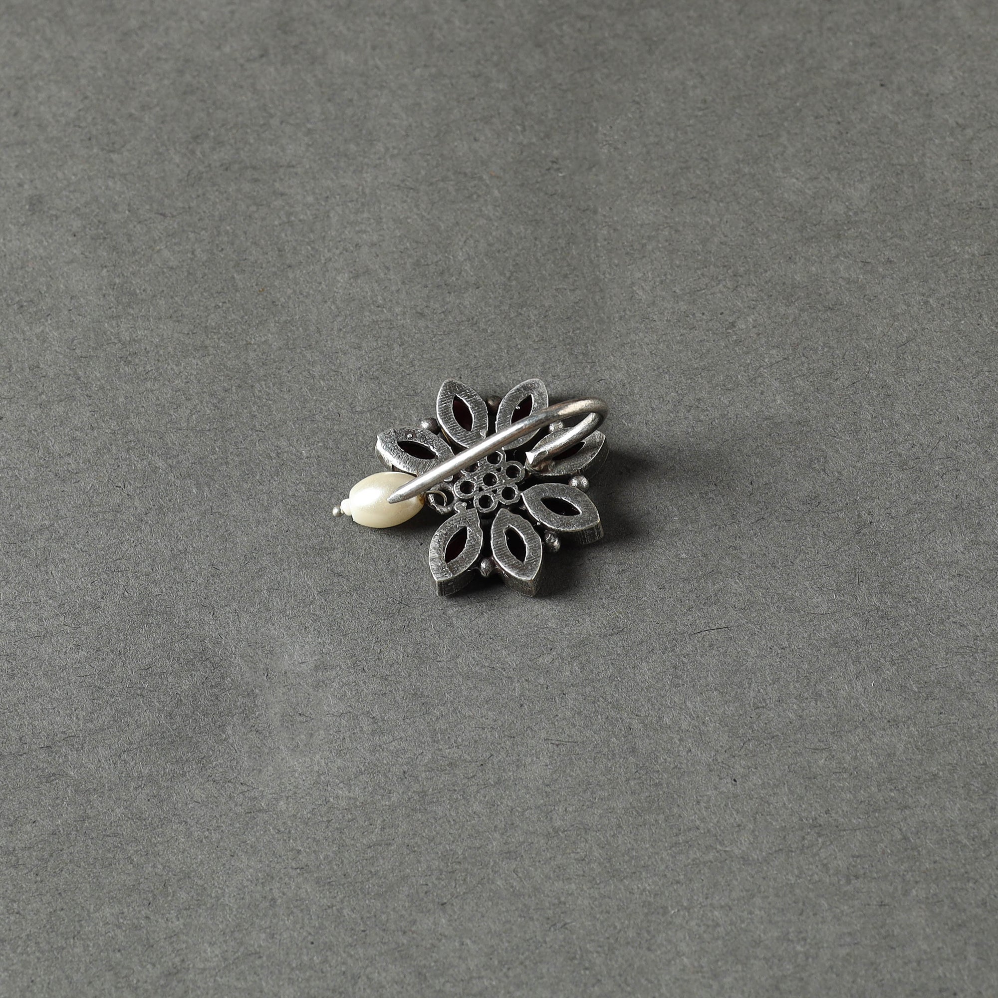WHITE RIVER STORIES Antique Silver Finish Oxidised Brass Base Stone Work Juda Pin - view 2