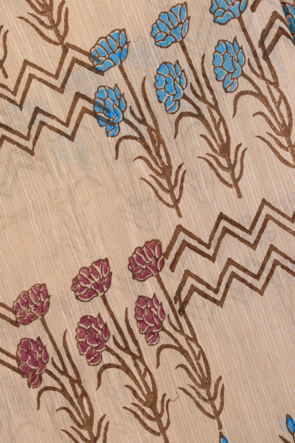 Kalanjali Ethnics Hand block printed cotton saree - view 2