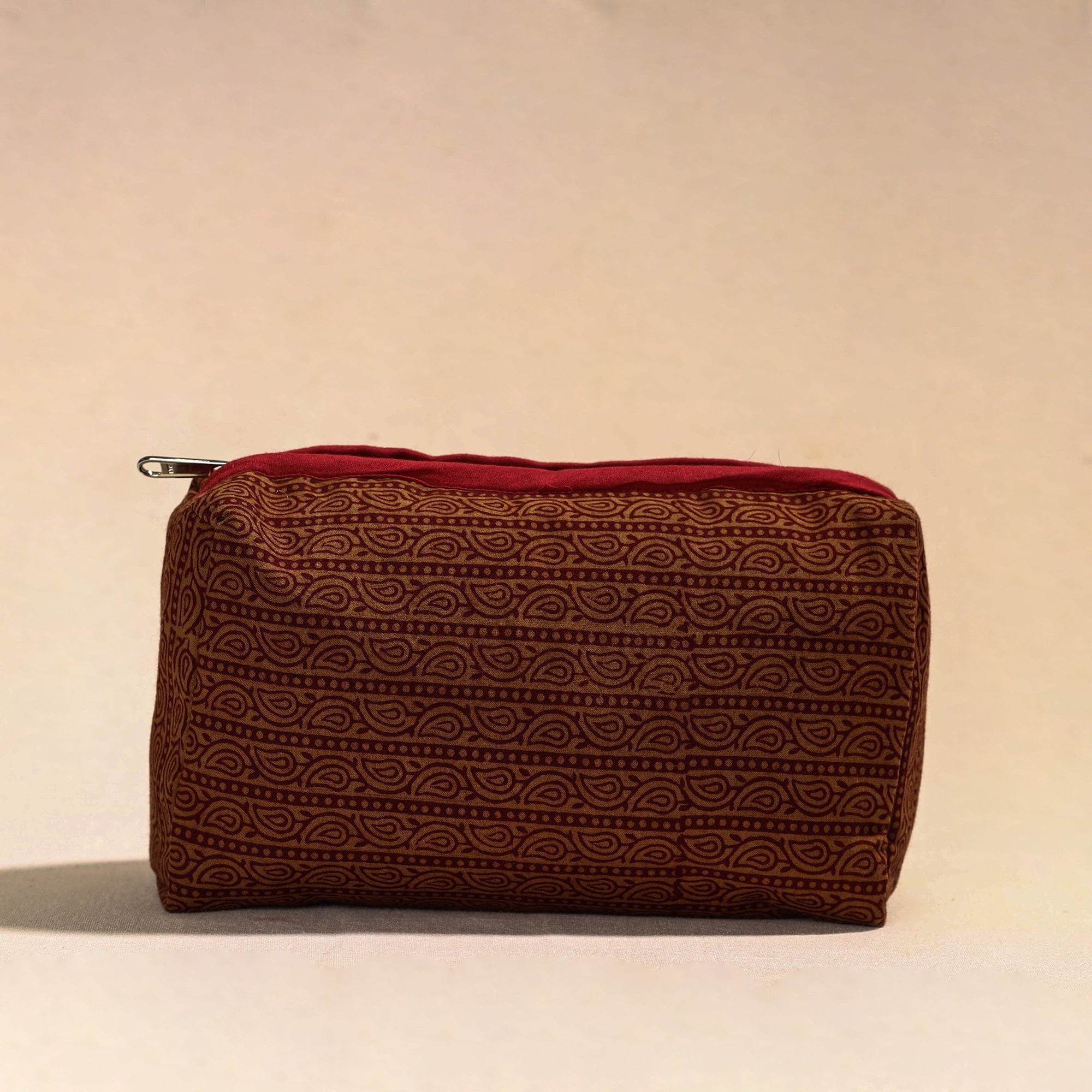 NOORI BAZAR Brown - Handmade Cotton Toiletry Pouch 01