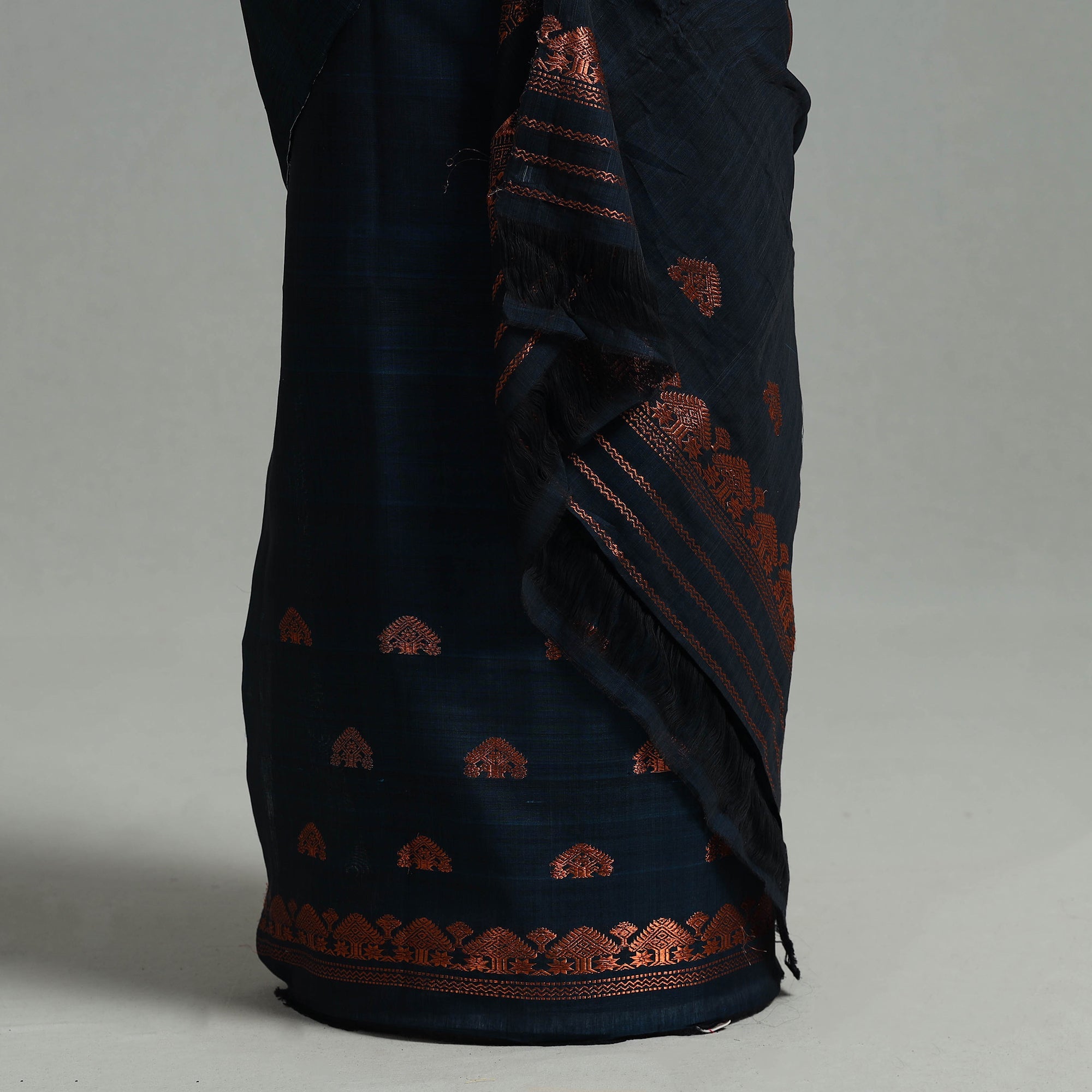 WEAVE INDIA BY SHEIKH MOIDUN NILUFAR Blue - Assam Handloom Tussar Mekhela Chador with Blouse Piece 13 - view 3