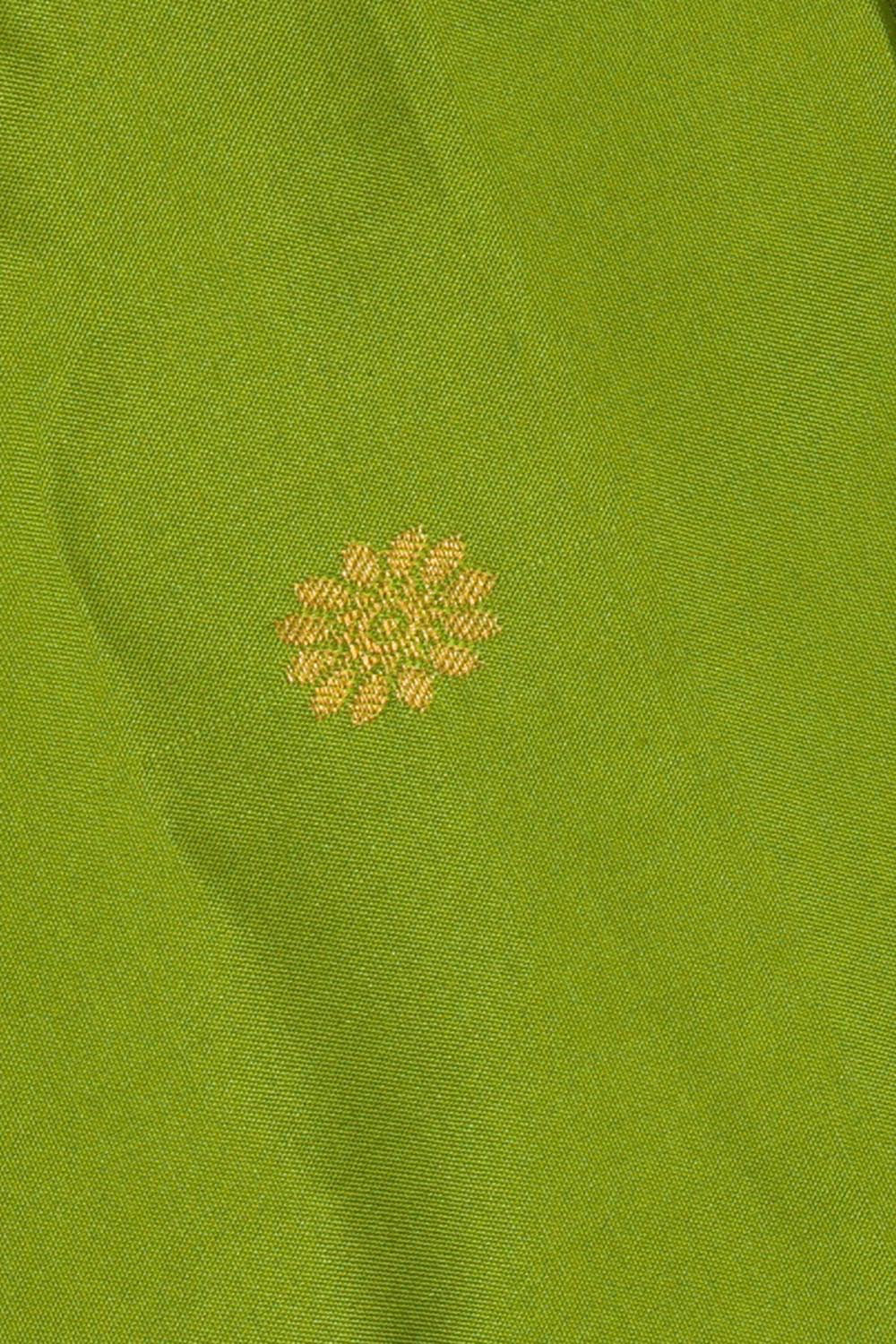 Kalanjali Gadwal Silk Parrot Green Saree – Women's - view 2