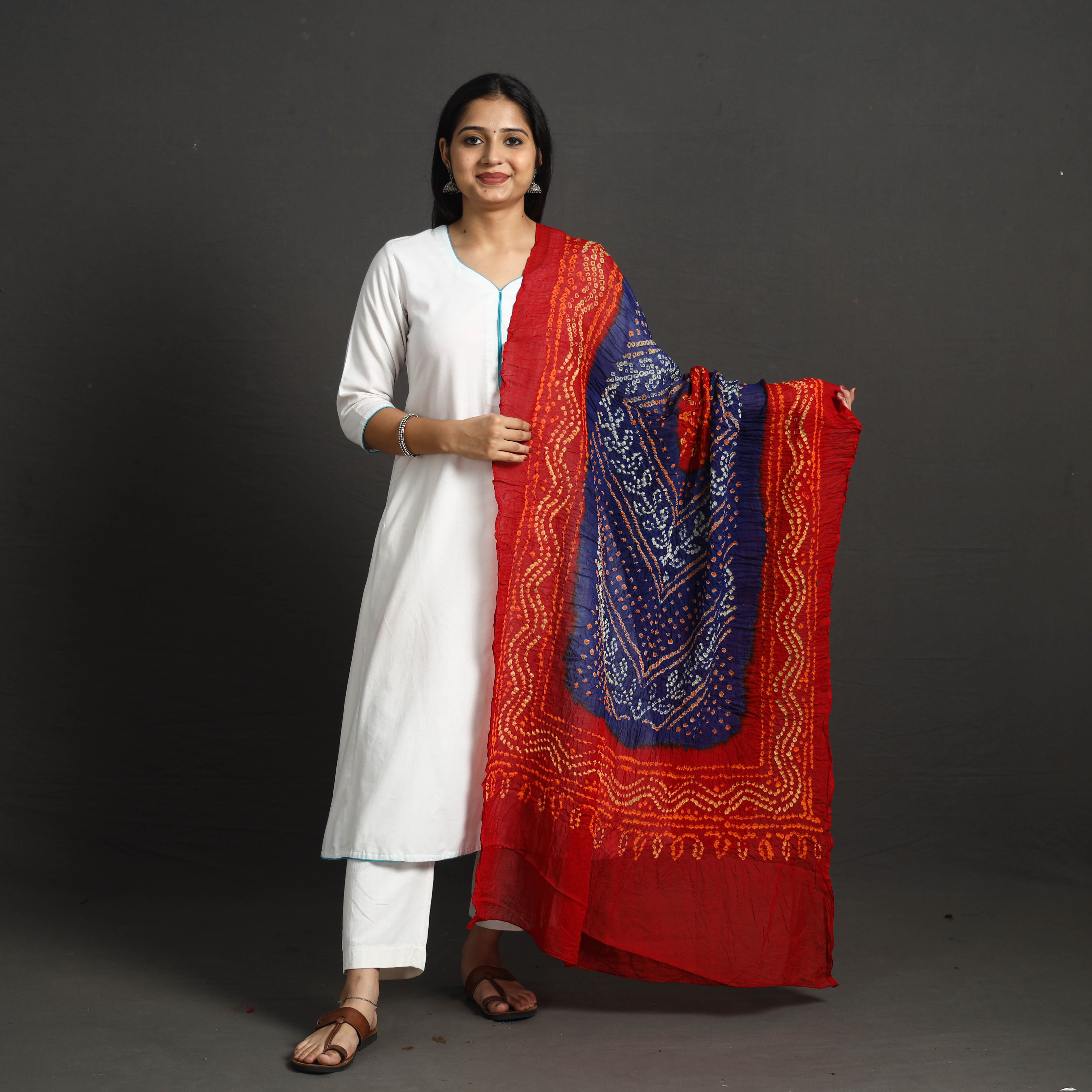 KACHCHH JI CHHAAP Kutch Tie-Dye Cotton Bandhani Dupatta 75