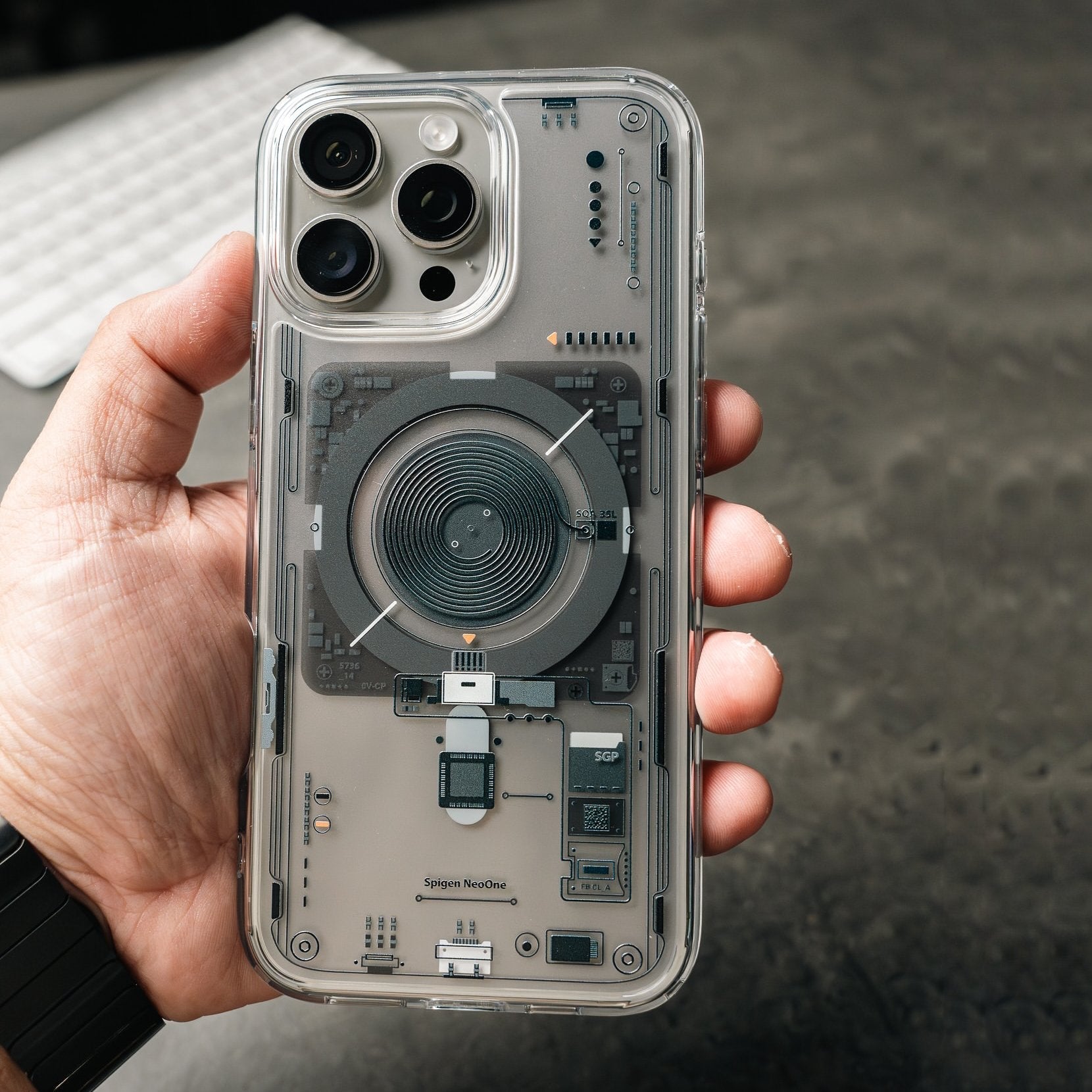 Million Cases Tech Board Circuit Design Case - iPhone - view 7