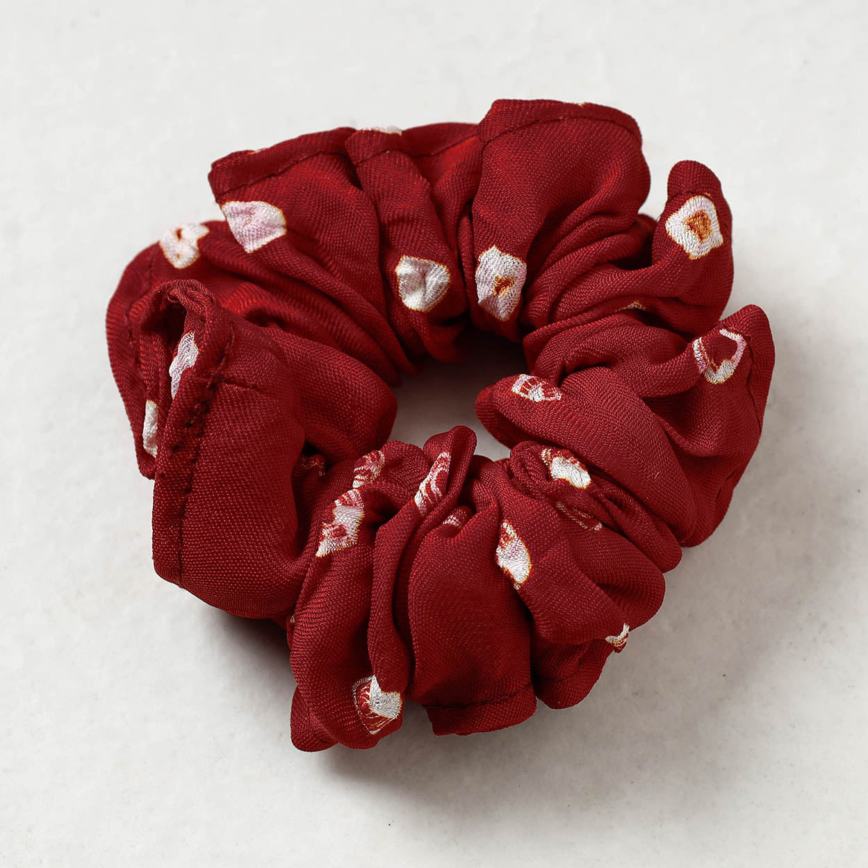 ITOKRI CRAFTS INITIATIVE Bandhani Tie-Dye Cotton Elastic Rubber Band/Scrunchie - view 2