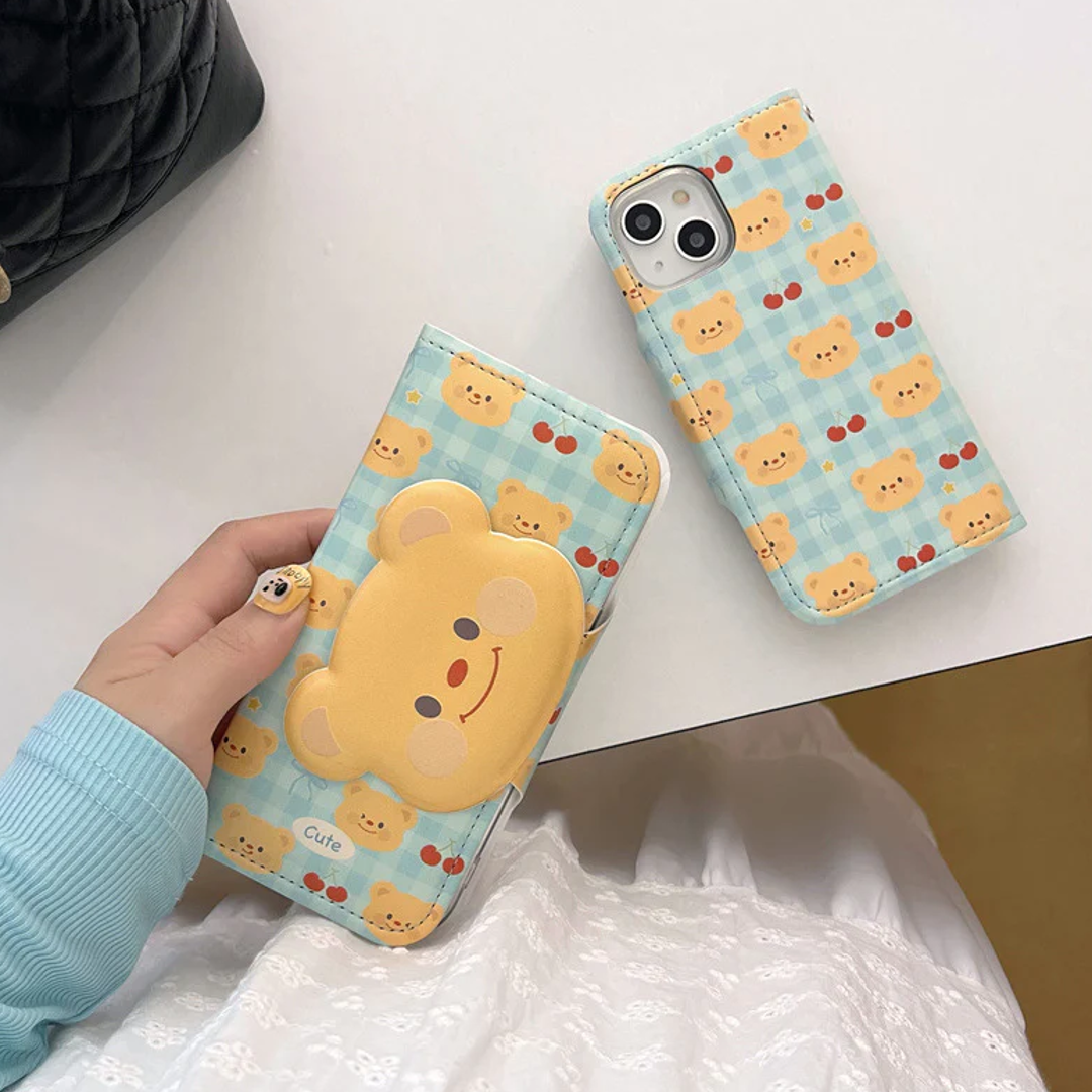Peeperly Adorable Butter Bear Folding Case – No Color