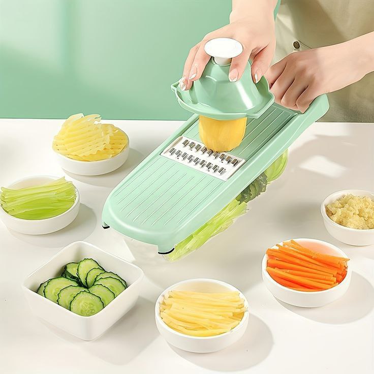 Catterton Multifunctional Vegetable Slicer + Container + Hand Guard