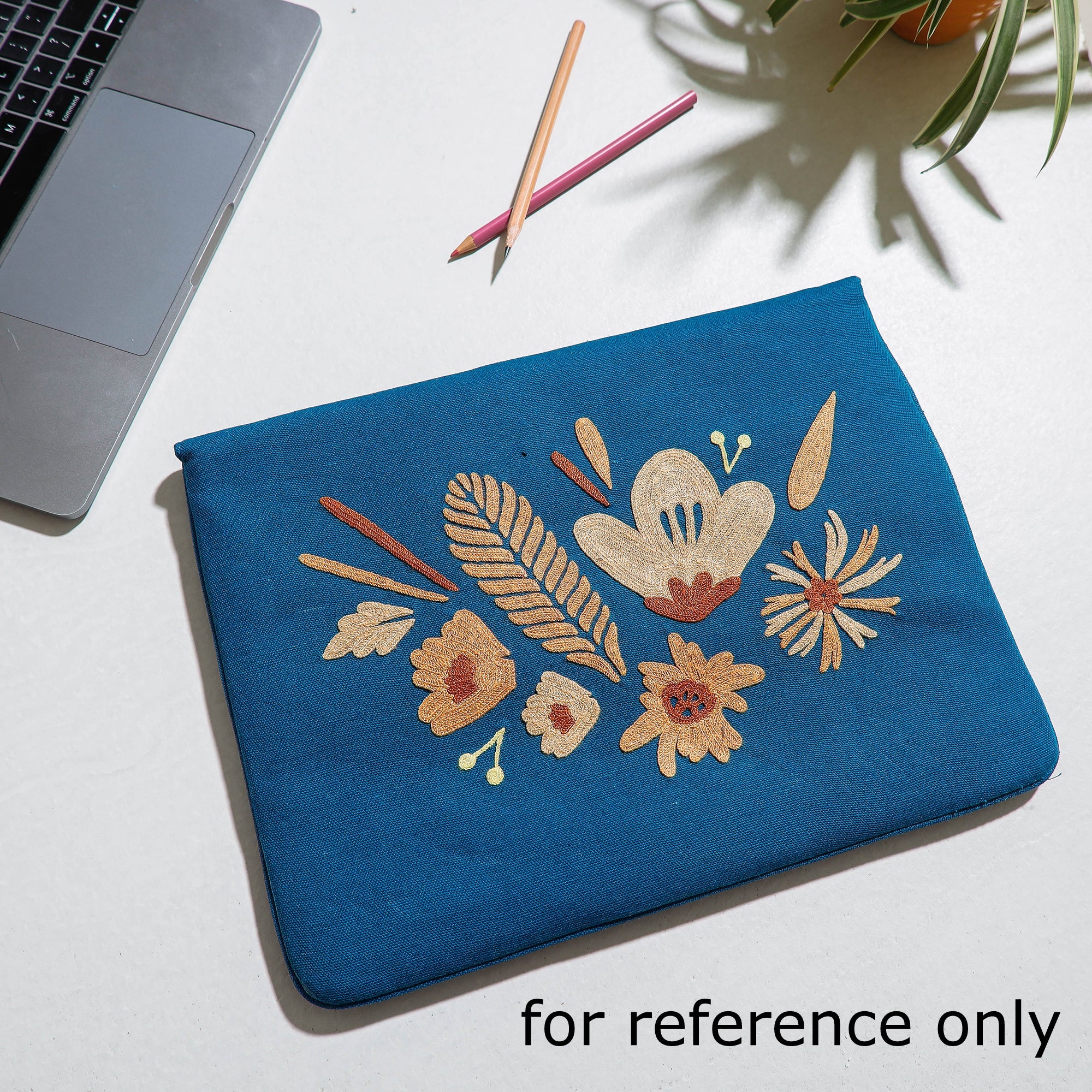 ITOKRI CRAFTS INITIATIVE Aari Hand Embroidery Cotton Duck IPad Sleeve (10 x 13 in) - view 3
