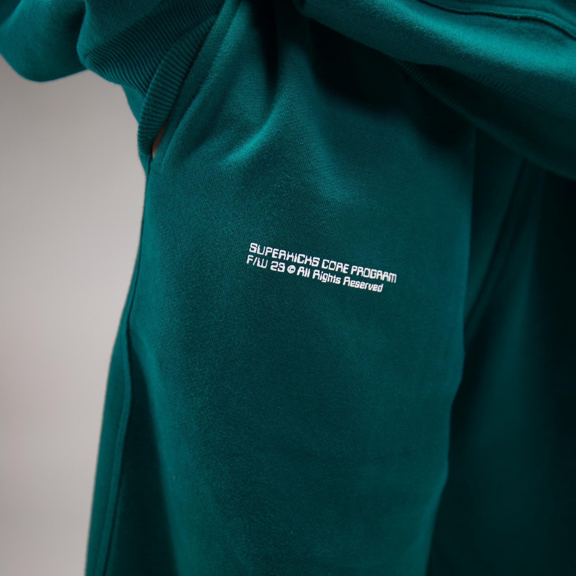 Sweatpant green – Superkicks | CORE 3.0 UNISEX SWEATPANT “GREEN”