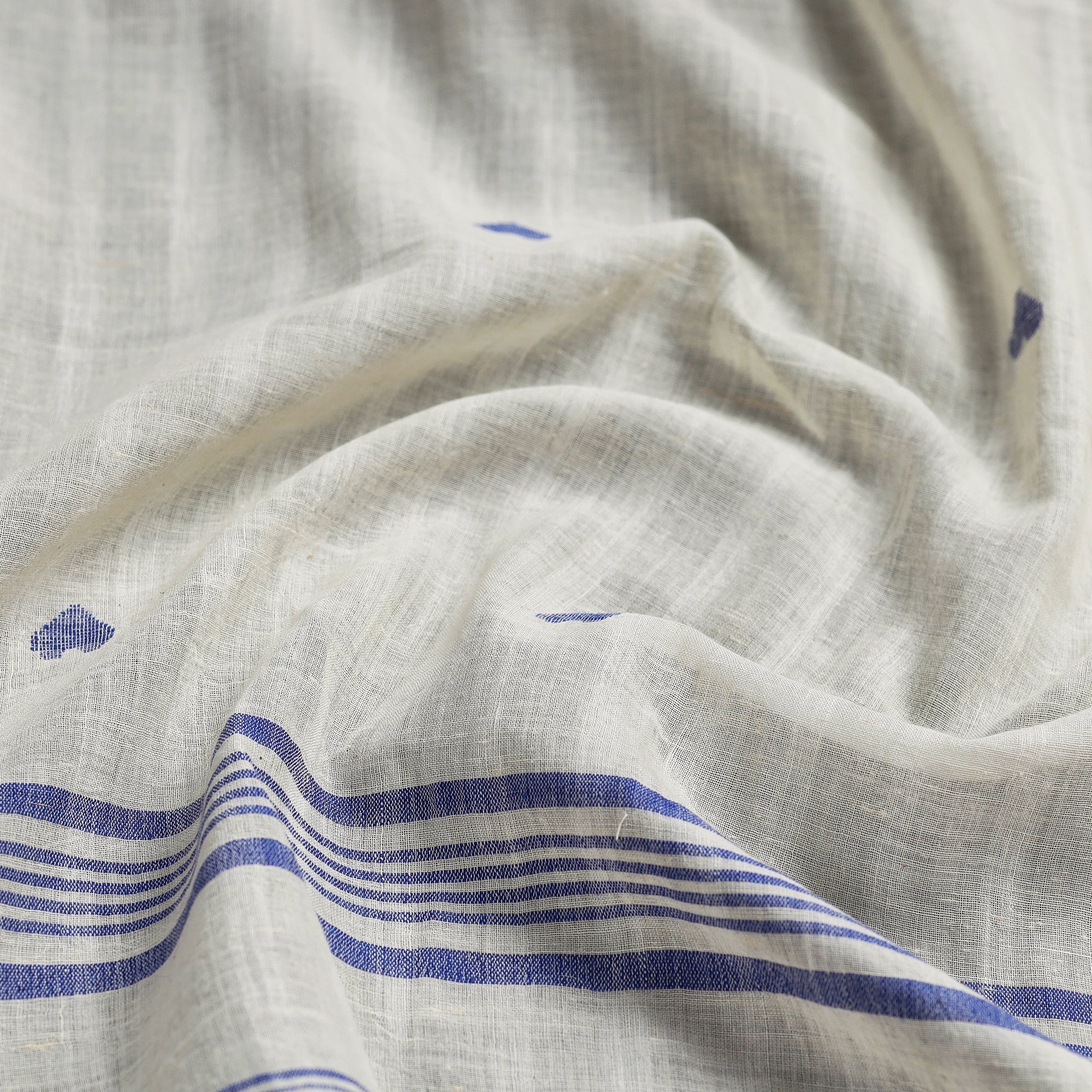 PARAMPARIK KARIGAR EXHIBITION ARTISANS Beige - Dhakai Muslin Jamdani Handwoven Pure Cotton Stole - view 2