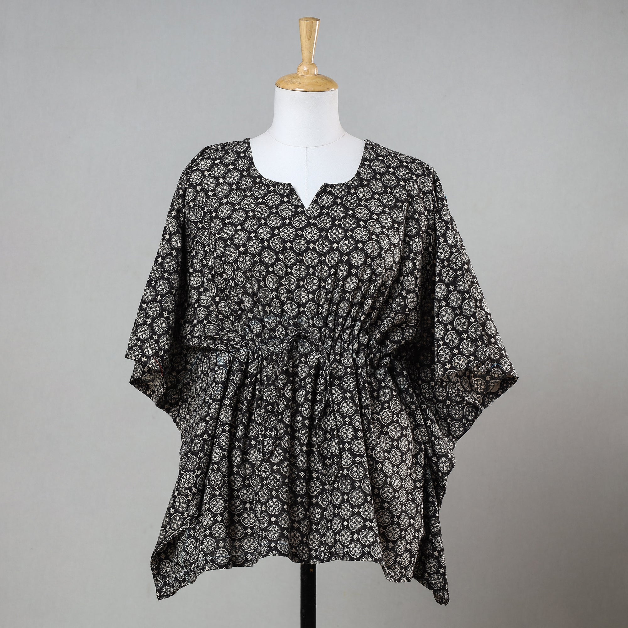 ITOKRI CASUALS Black - Bagru Block Printed Cotton Kaftan with Tie-Up Waist (Short)