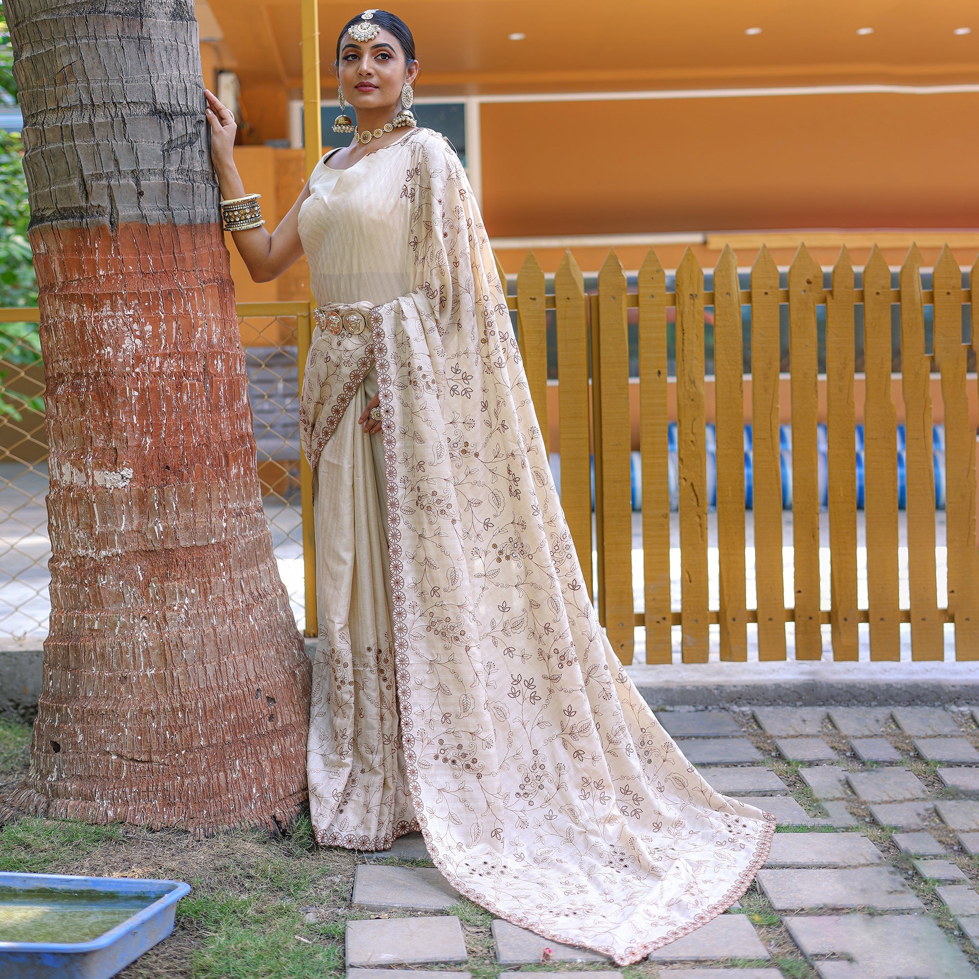 TASARIKA COUTURE Aaisha White Soft Silk Handwork Saree
