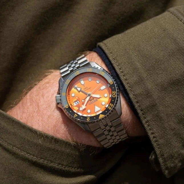Seiko 5 Sports Men Automatic Orange Dial Analog Stainless Steel Watch SSK005K1 - view 2