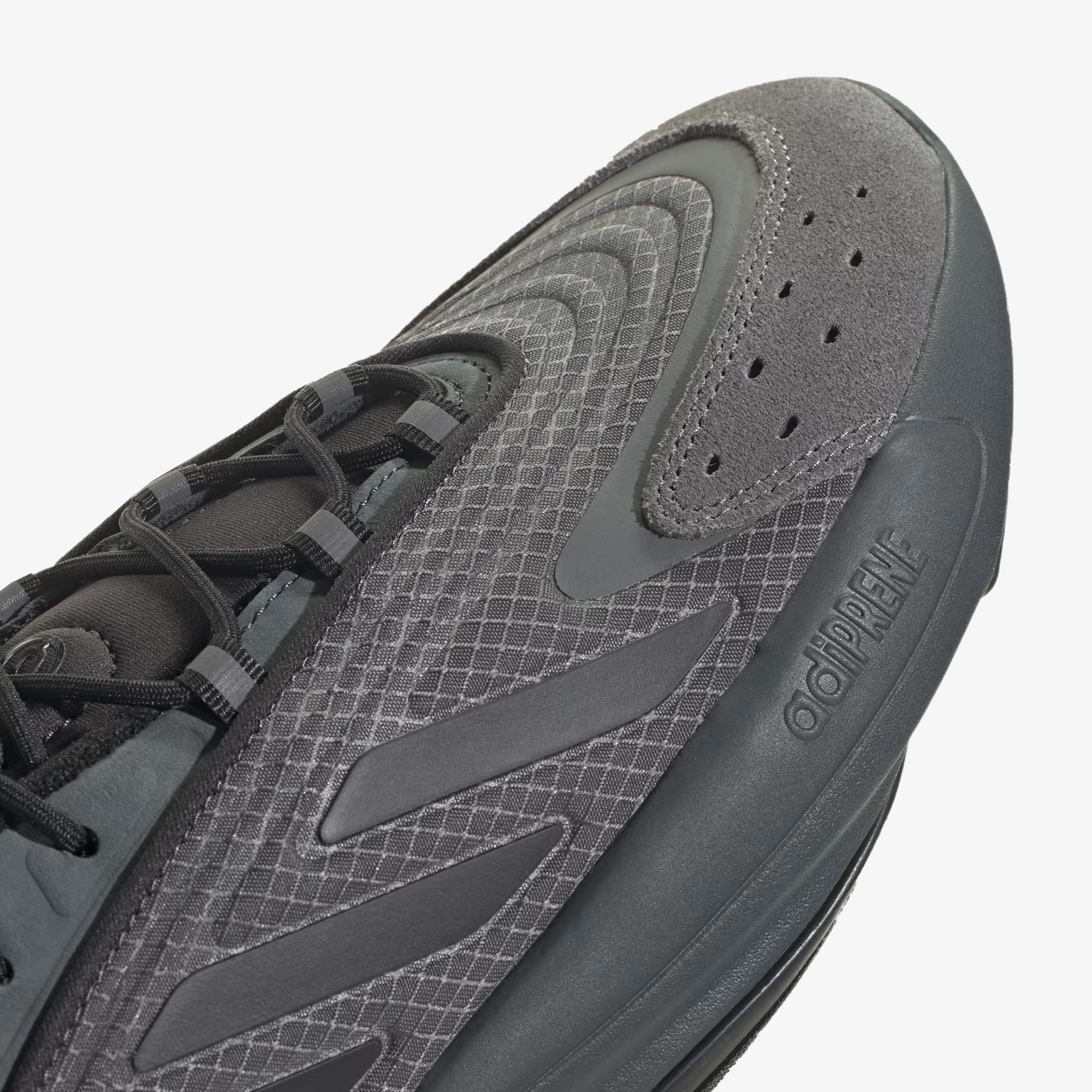 Adidas Originals | OZELIA { CARBON/CORE BLACK/GREY FIVE - view 3