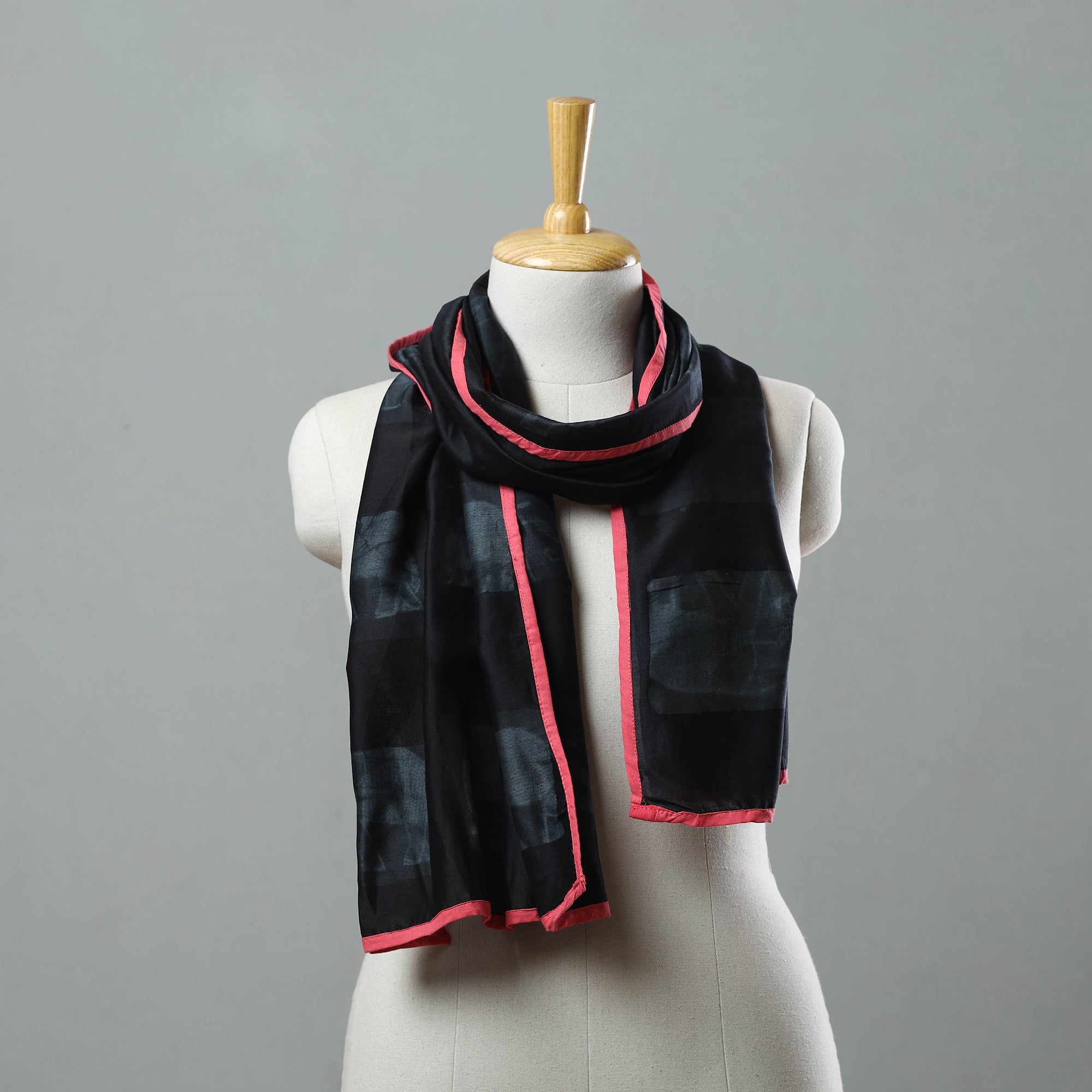 Tie dye stole – STOLES & SCARVES Black - Chanderi Silk Nui Shibori Tie & Dye Stole 11
