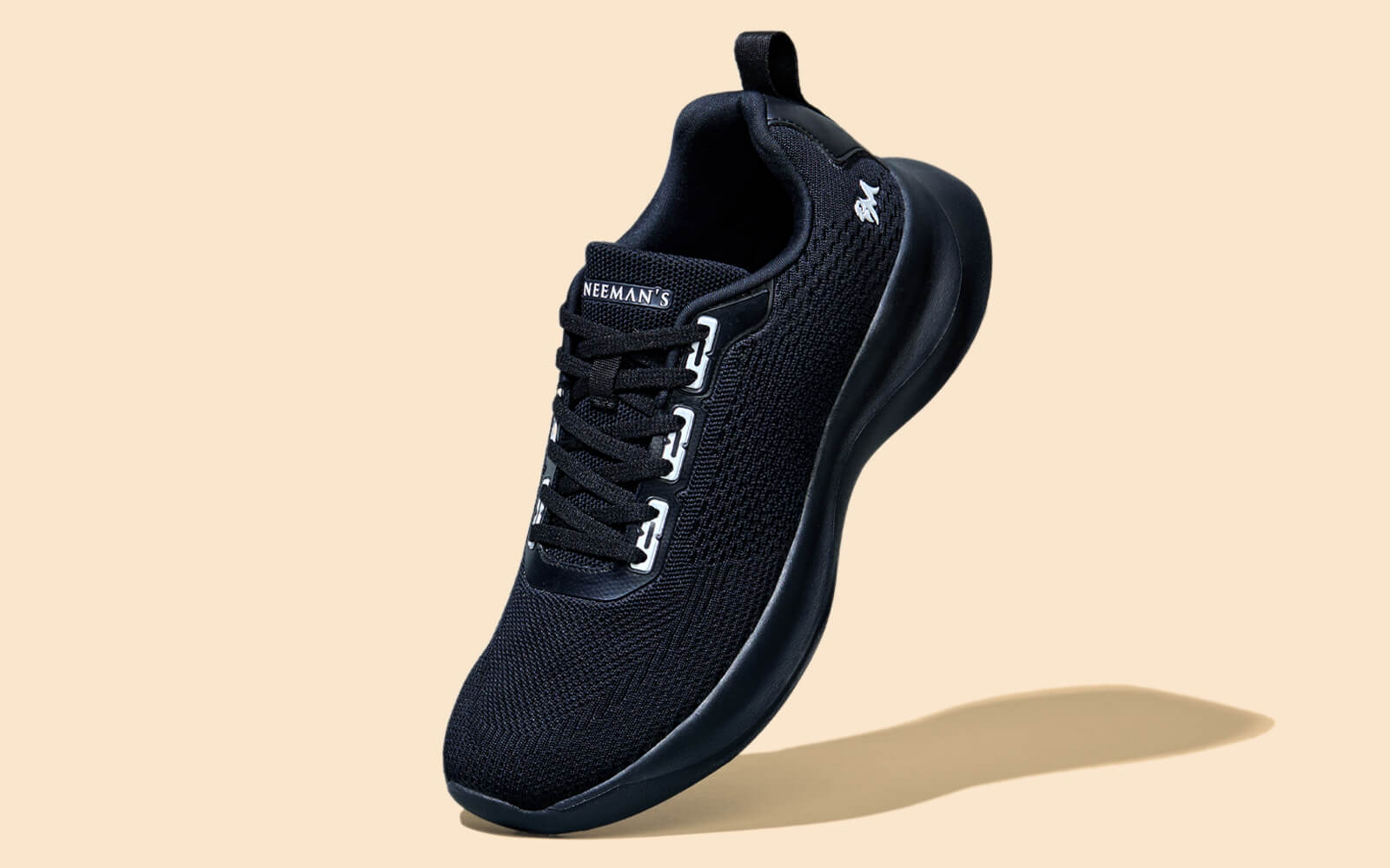 Neeman's The CloudKnit Sneakers : Black