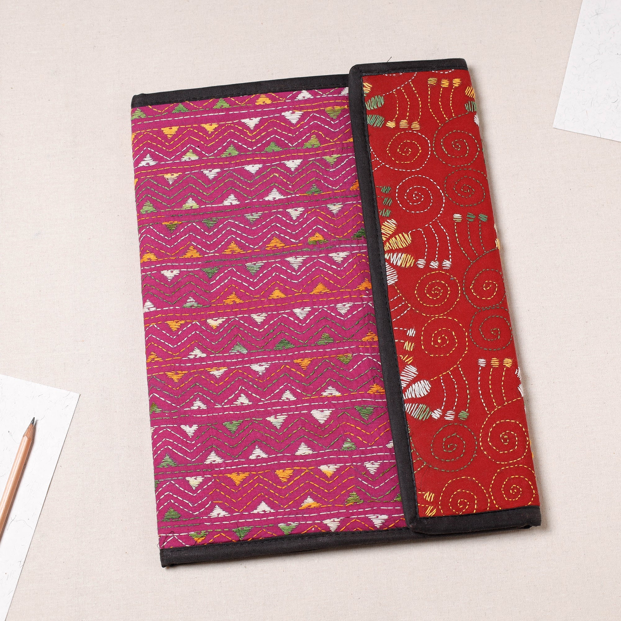 ASALKAAR Bengal Kantha Work Handcrafted File Folder