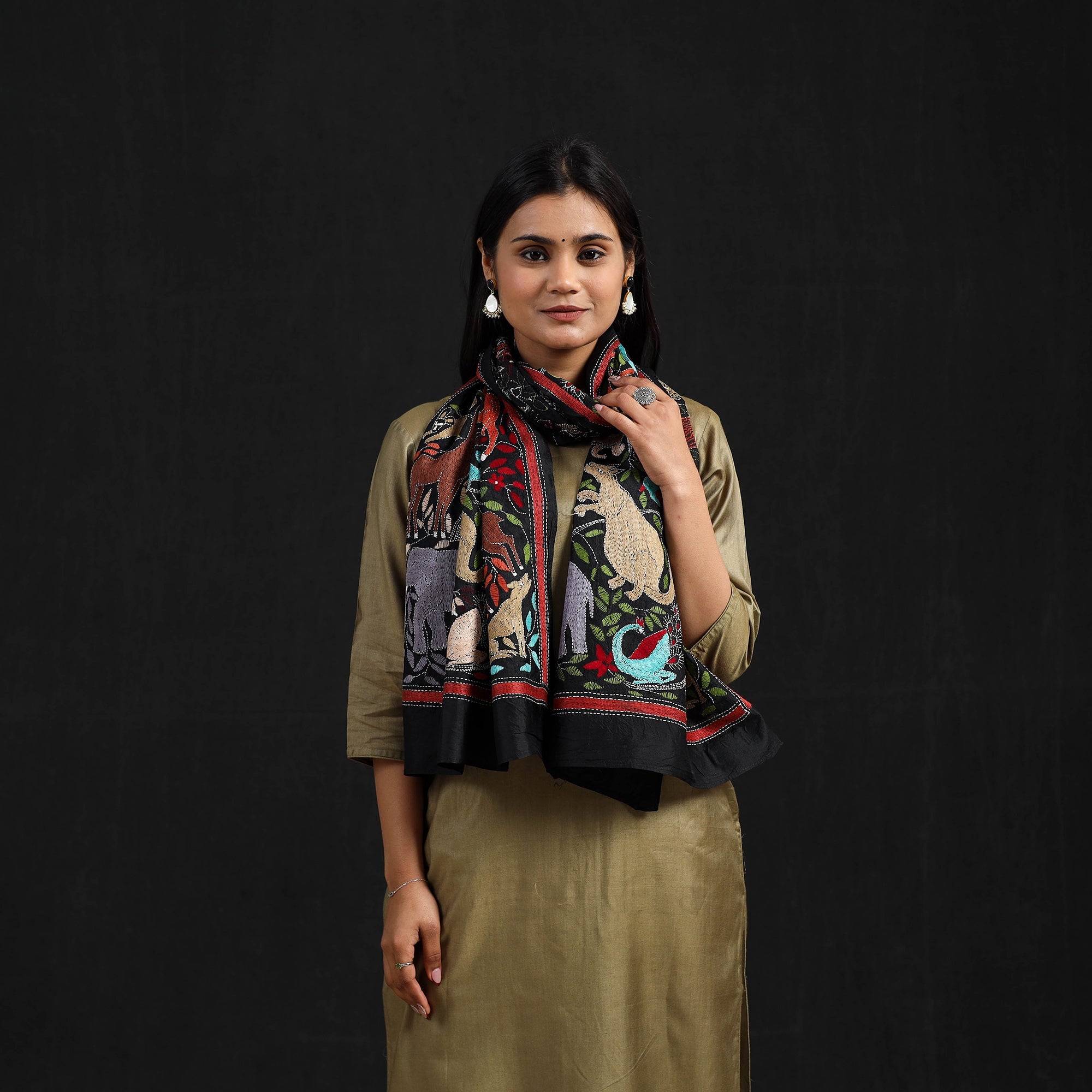 KHUSHBASH - HAPPY LOOM OF EAST Black - Handloom Silk Bengal Kantha Work Stole 31 - view 2