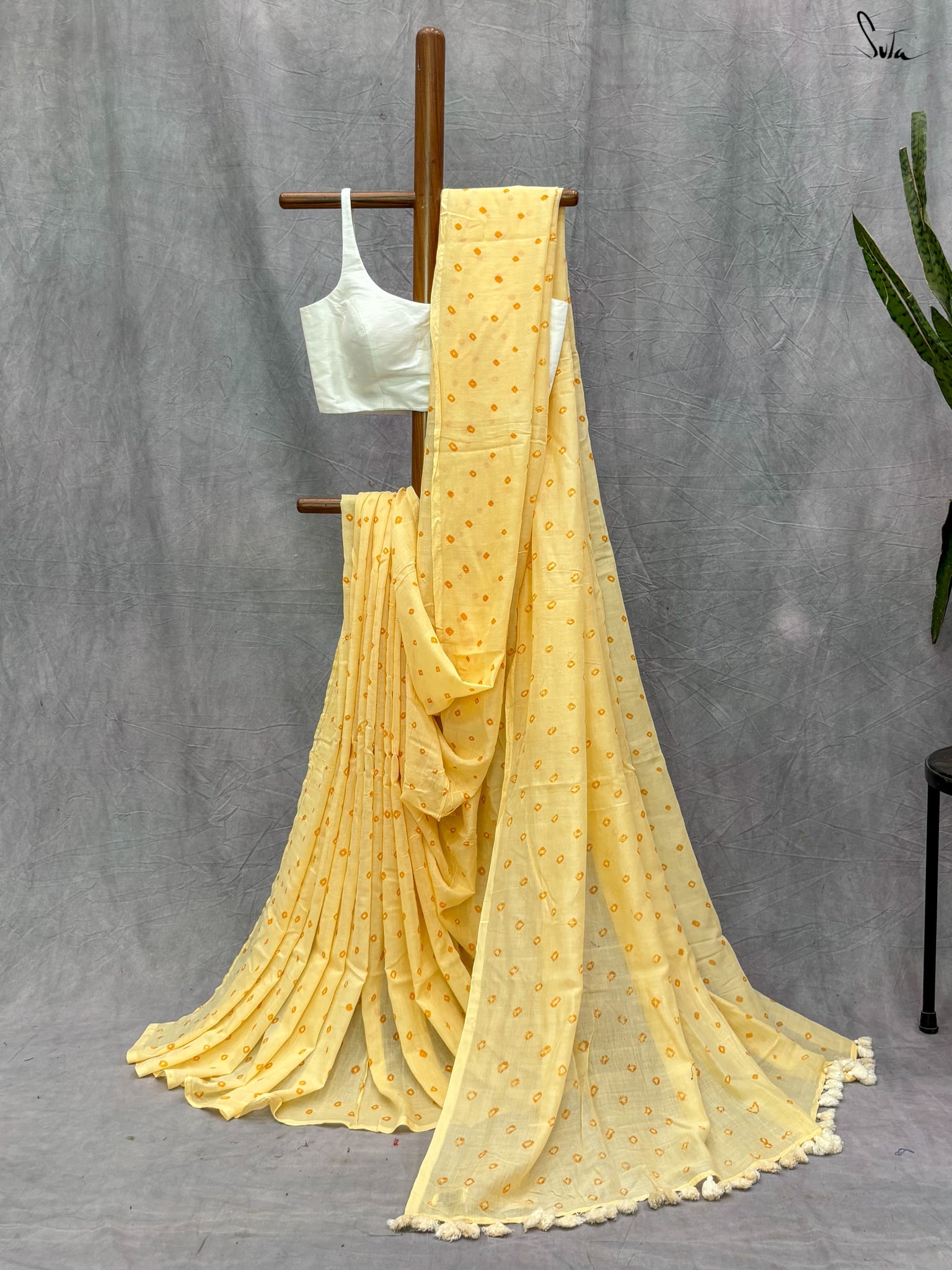 suta.in Holud bindu – Women's
