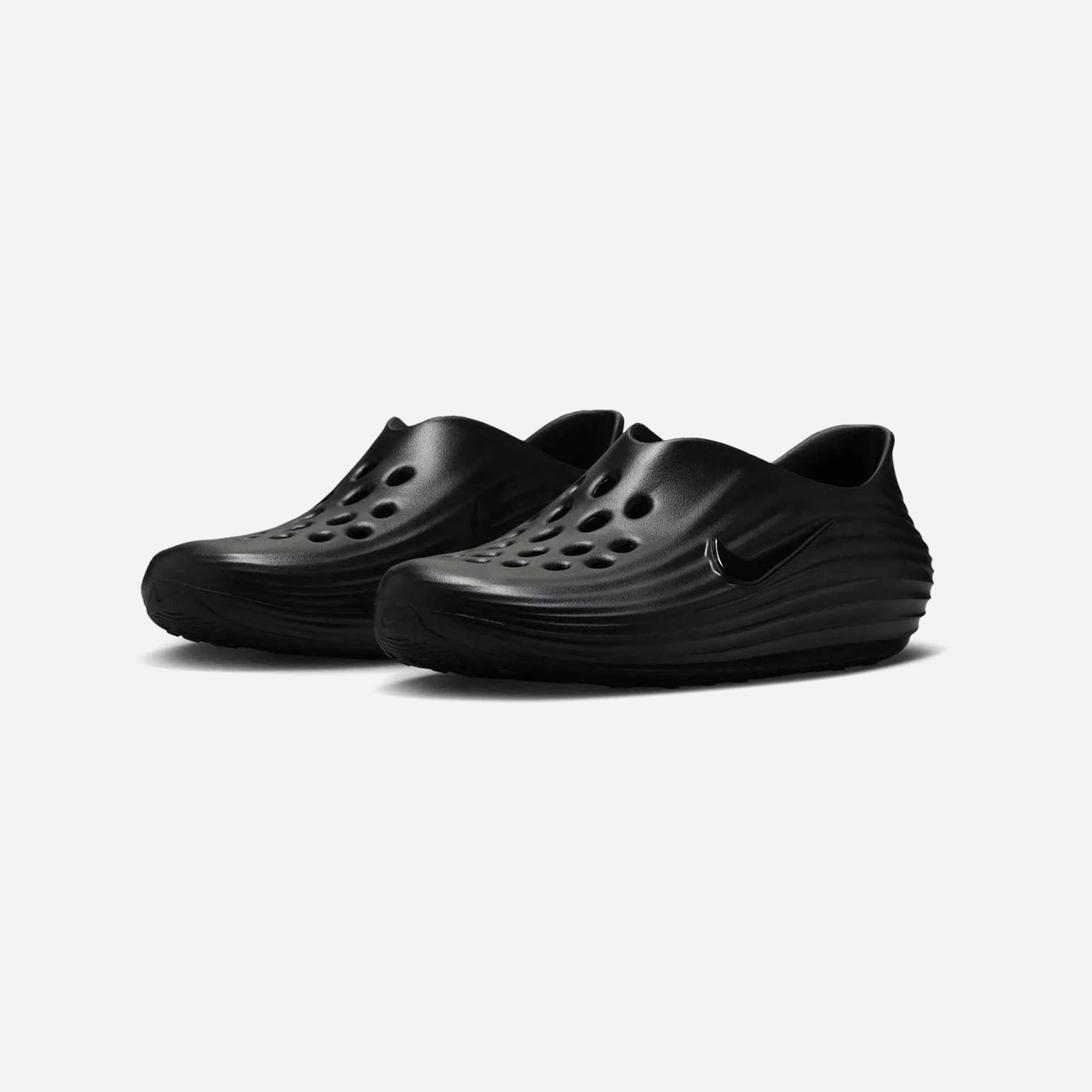 Nike ReactX Rejuven8 Triple Black - view 2