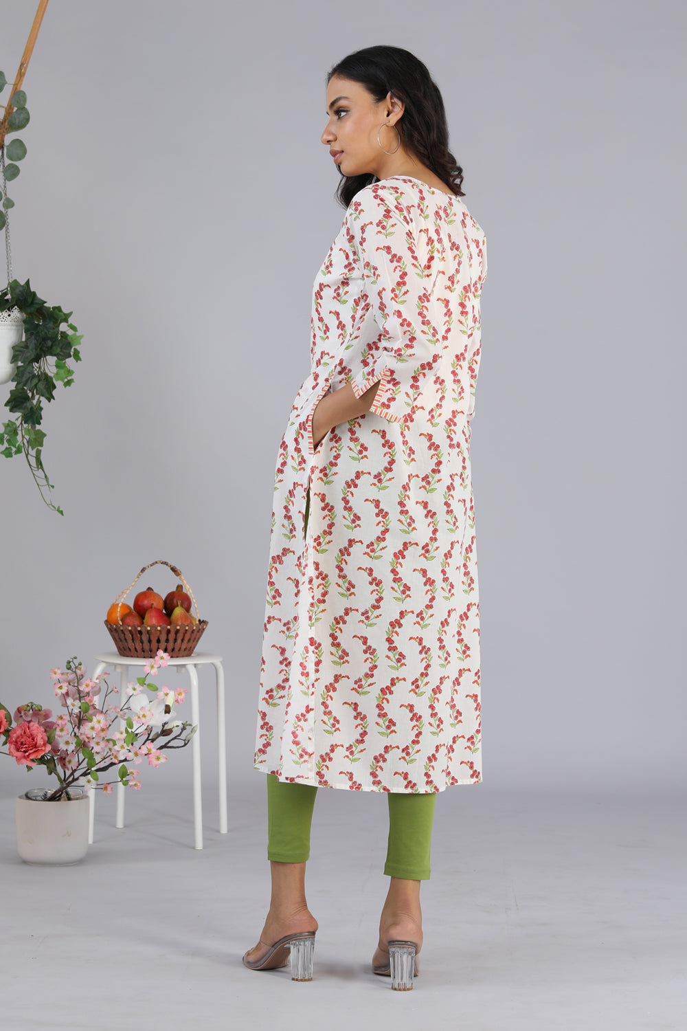 Kalanjali Ethnics Hand block printed kurti – Women's, White - view 5