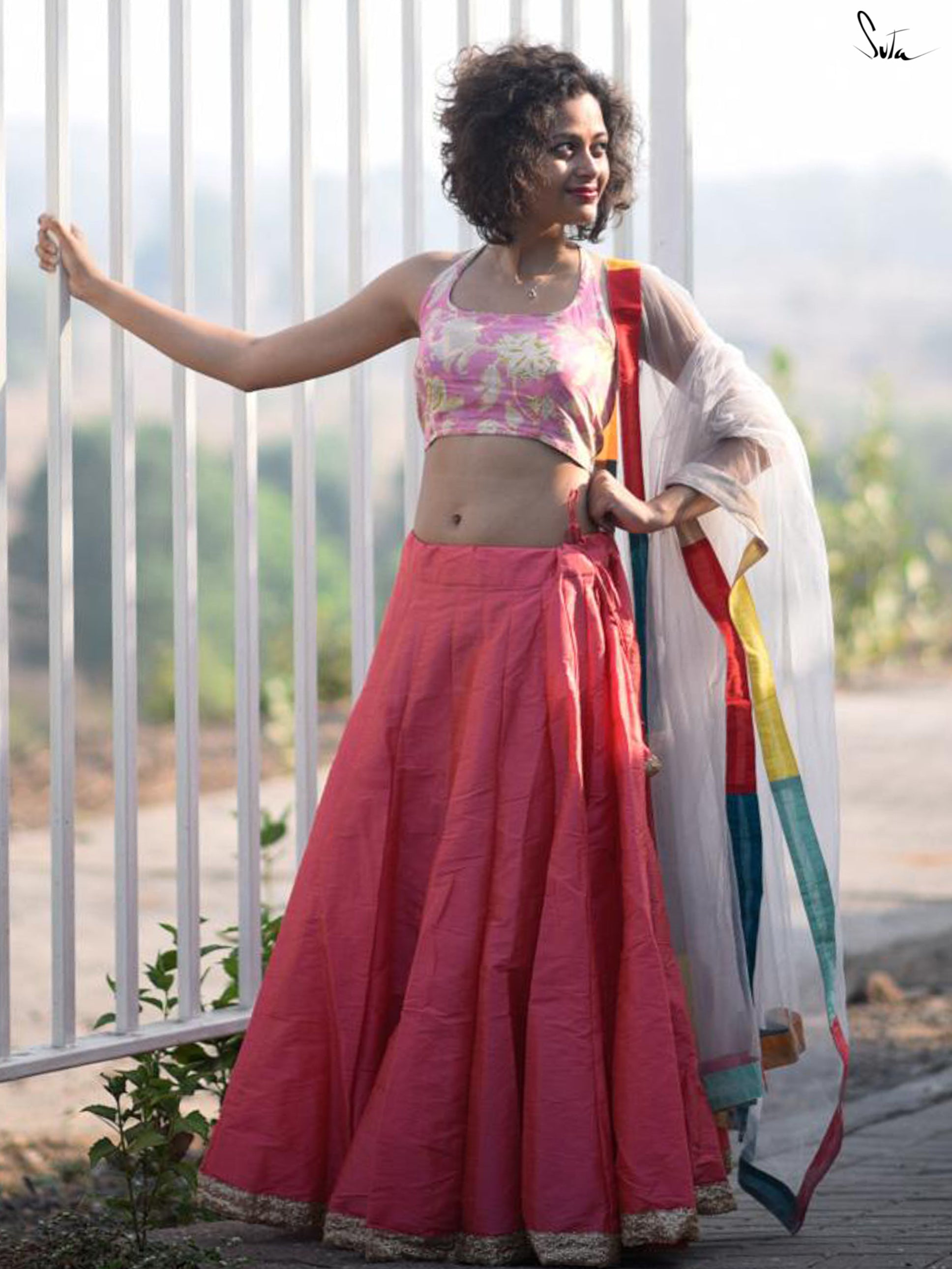 suta.in Dhoop chav peach and pink Raw silk skirt