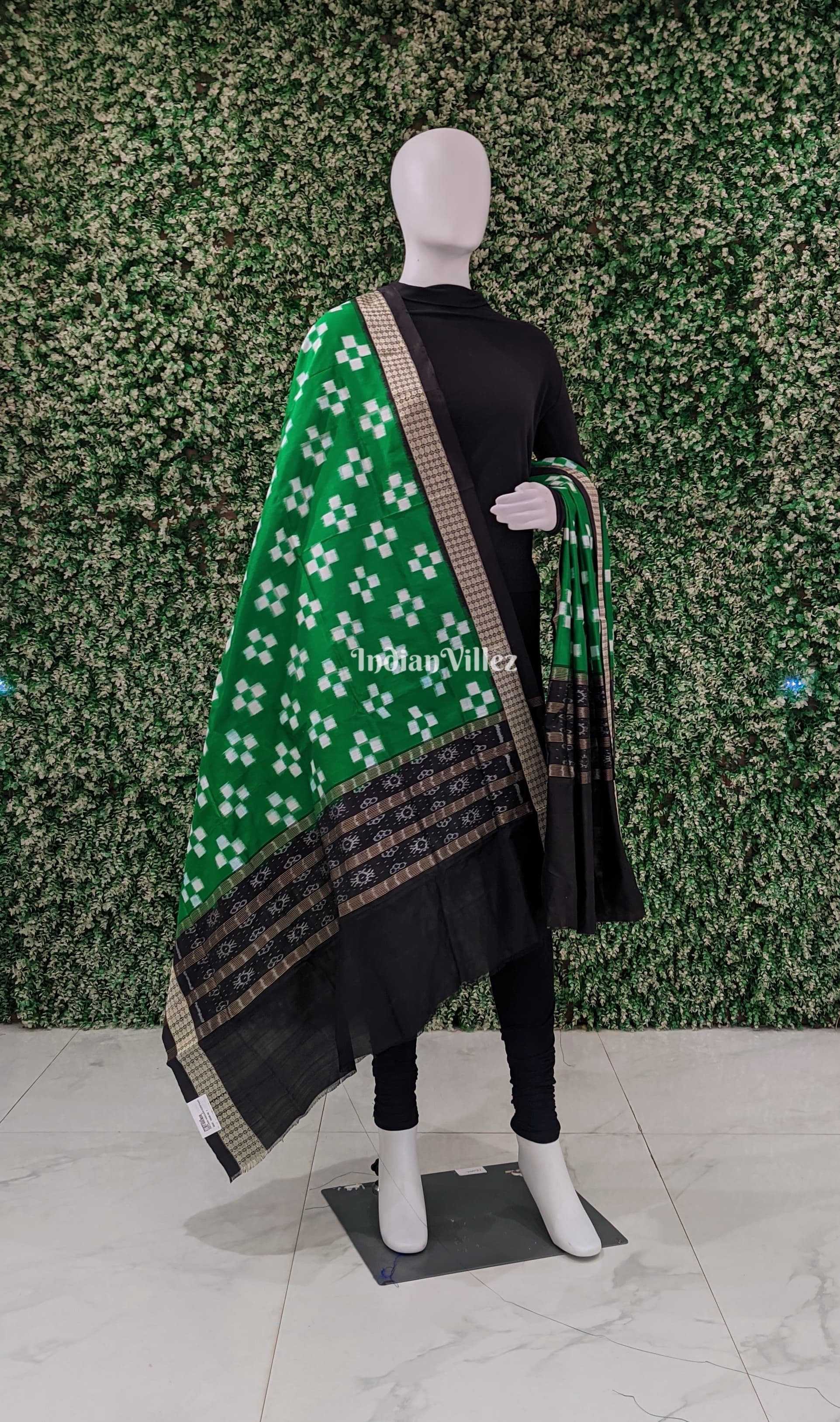 IndianVillèz Green Pasapali Theme Sambalpuri Silk Dupatta