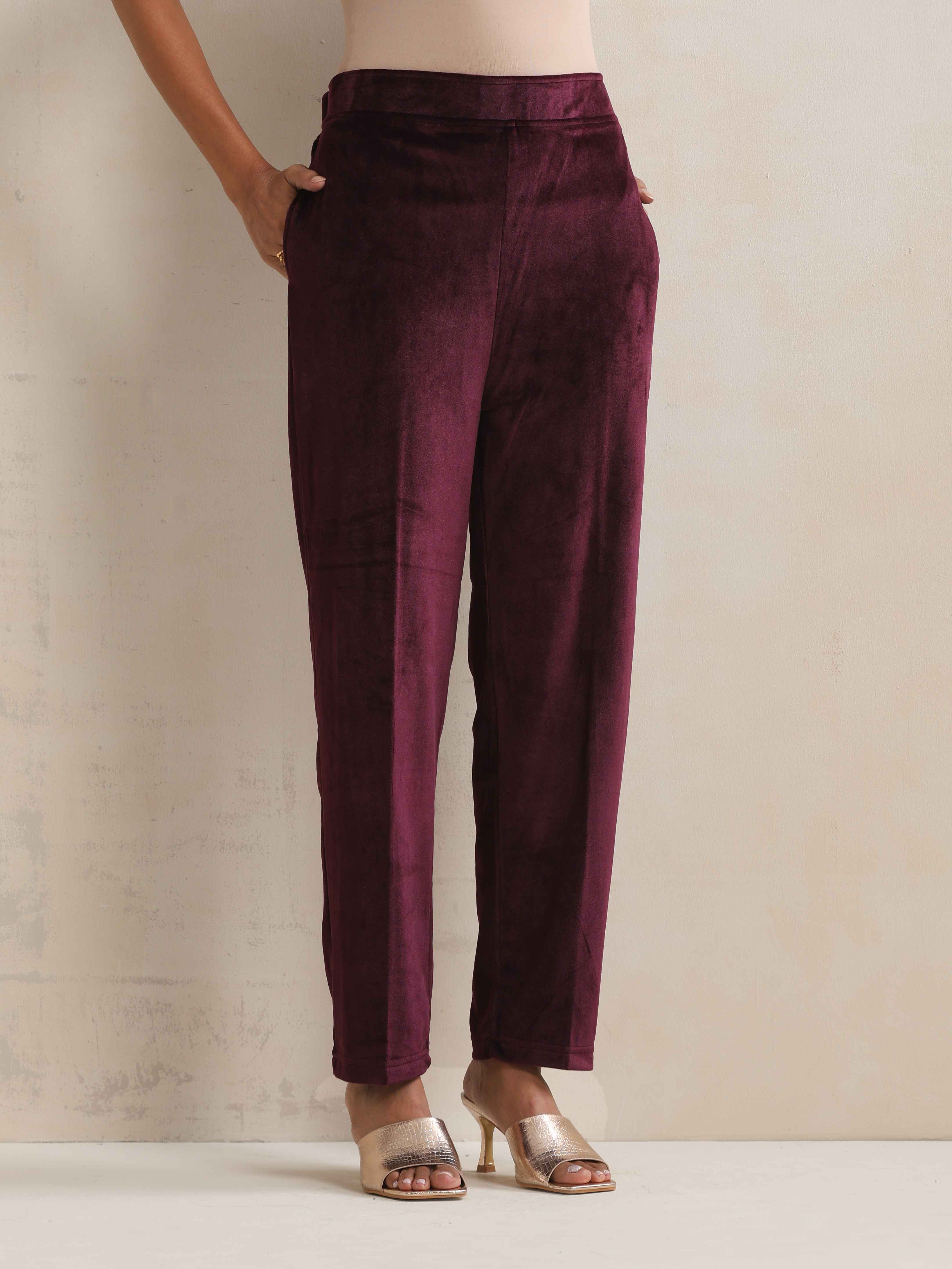 trueBrowns Purple Velvet Geometric Embroidered Kurta Pant Dupatta Set - view 9