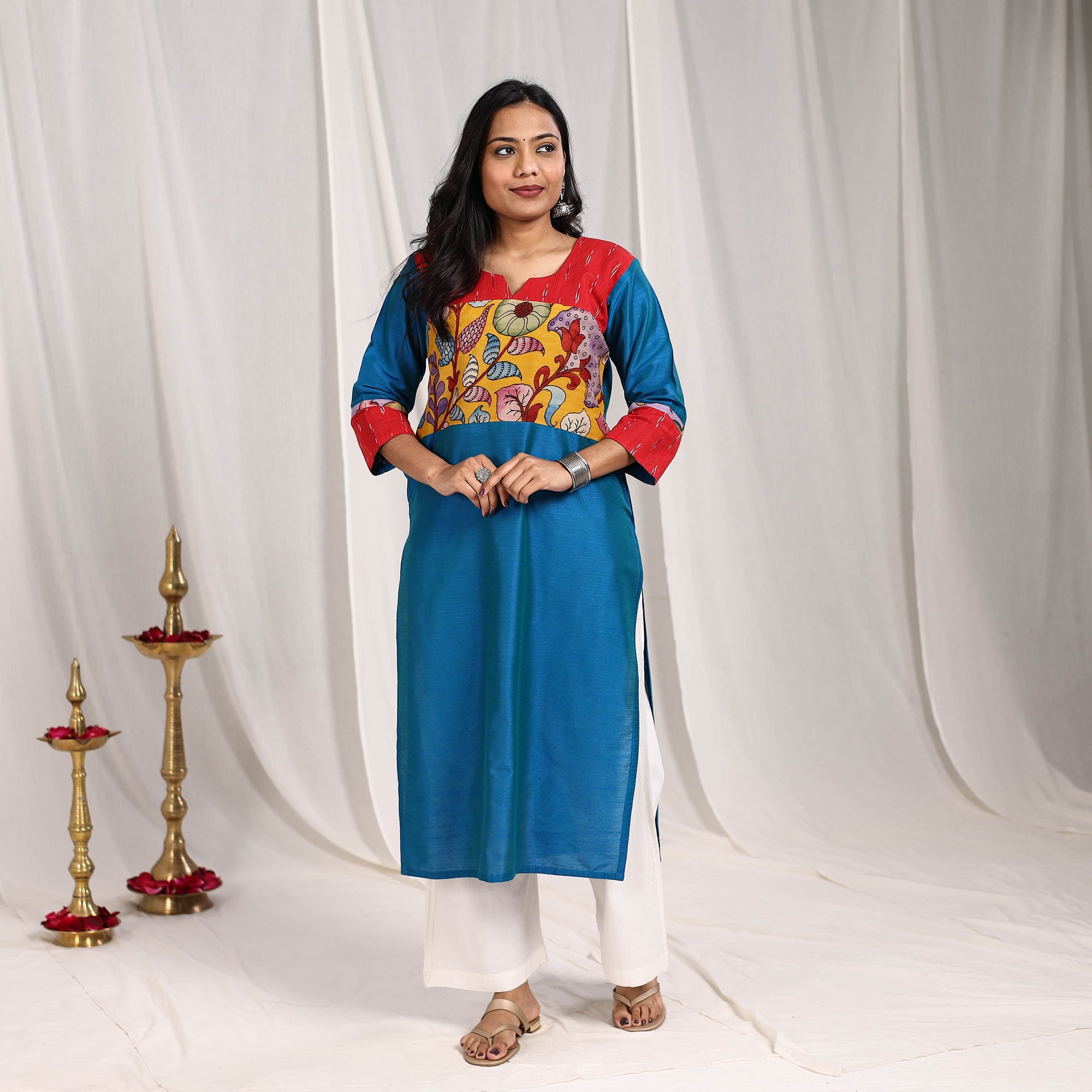 ITOKRI CASUALS Blue - Aaliya Slub Silk Straight Plain Kurta with Patchwork