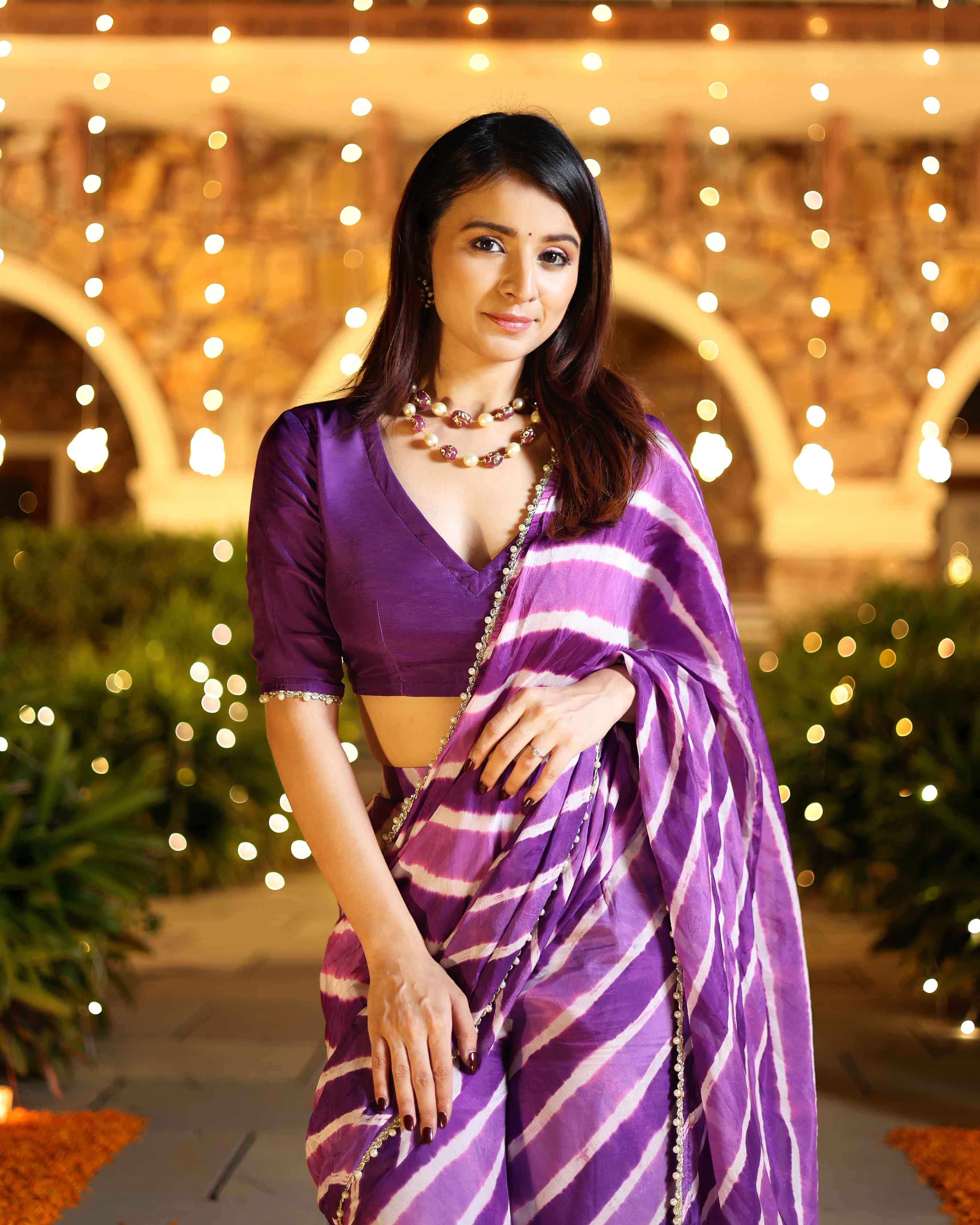 Aachho Kimaya Purple Leheriya Silk Pre Draped Saree - view 2