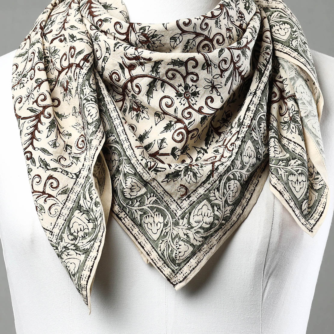 PITCHUKA SRINIVAS KALAMKARI PEDANA Beige - Pedana Kalamkari Block Printed Natural Dyed Cotton Scarf 88 - view 3