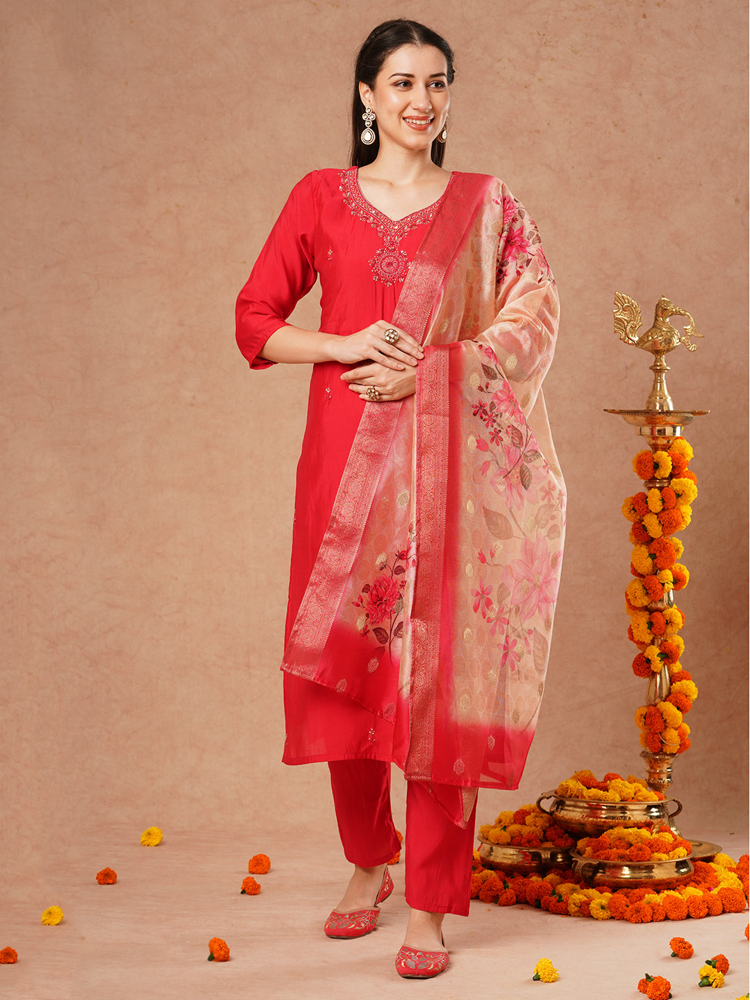 FASHOR Solid Hand Embroidered Straight Fit Kurta with Pant & Printed Dupatta - Pink - view 3