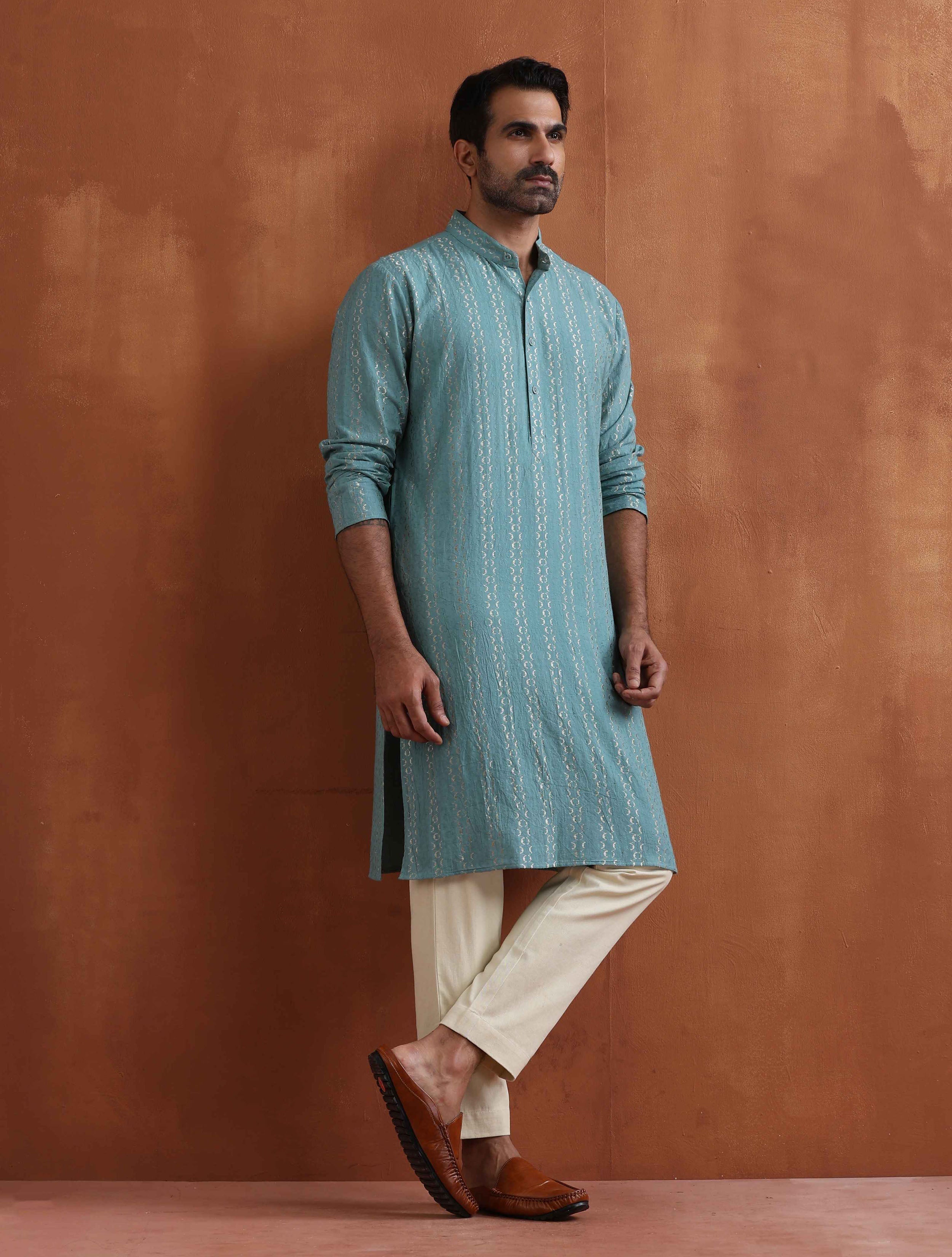 trueBrowns Men's Green Textured Cotton Dobby Kurta - view 2