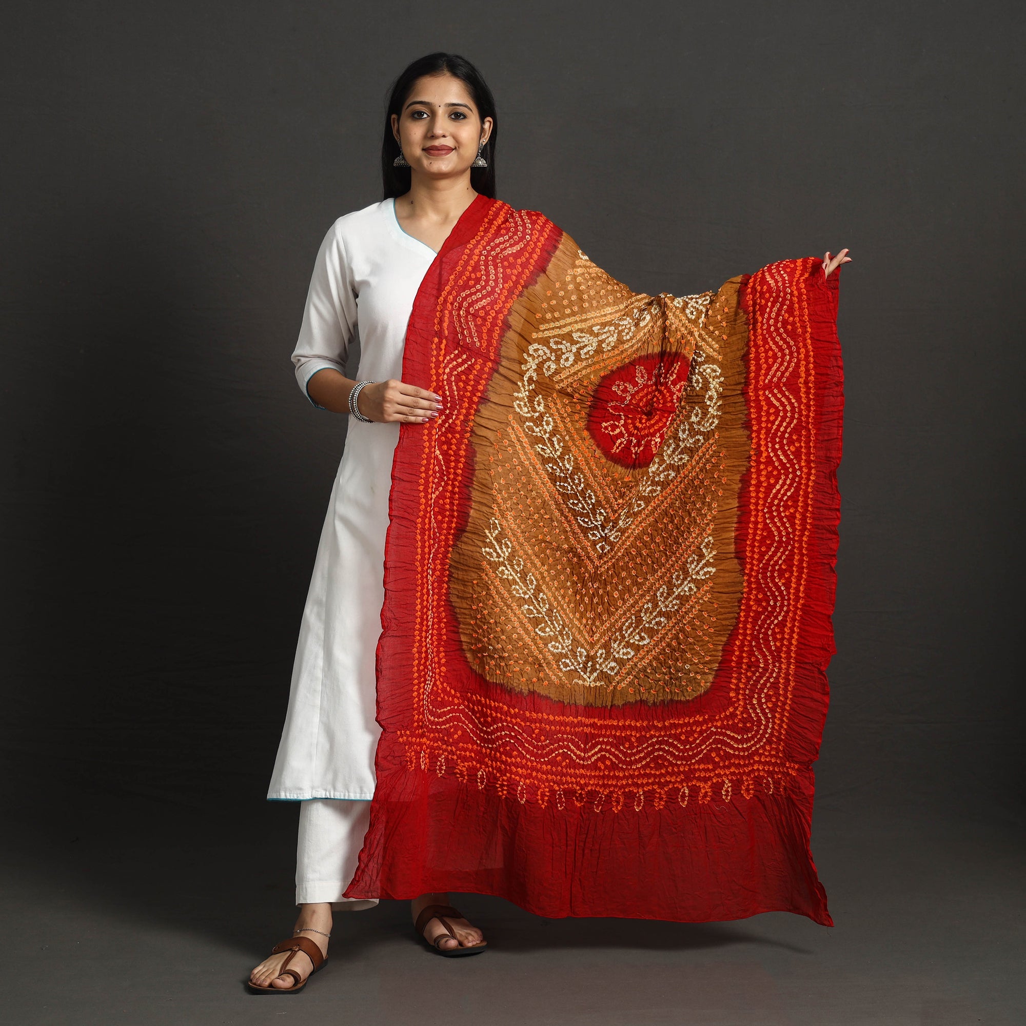 KACHCHH JI CHHAAP Kutch Tie-Dye Cotton Bandhani Dupatta 24