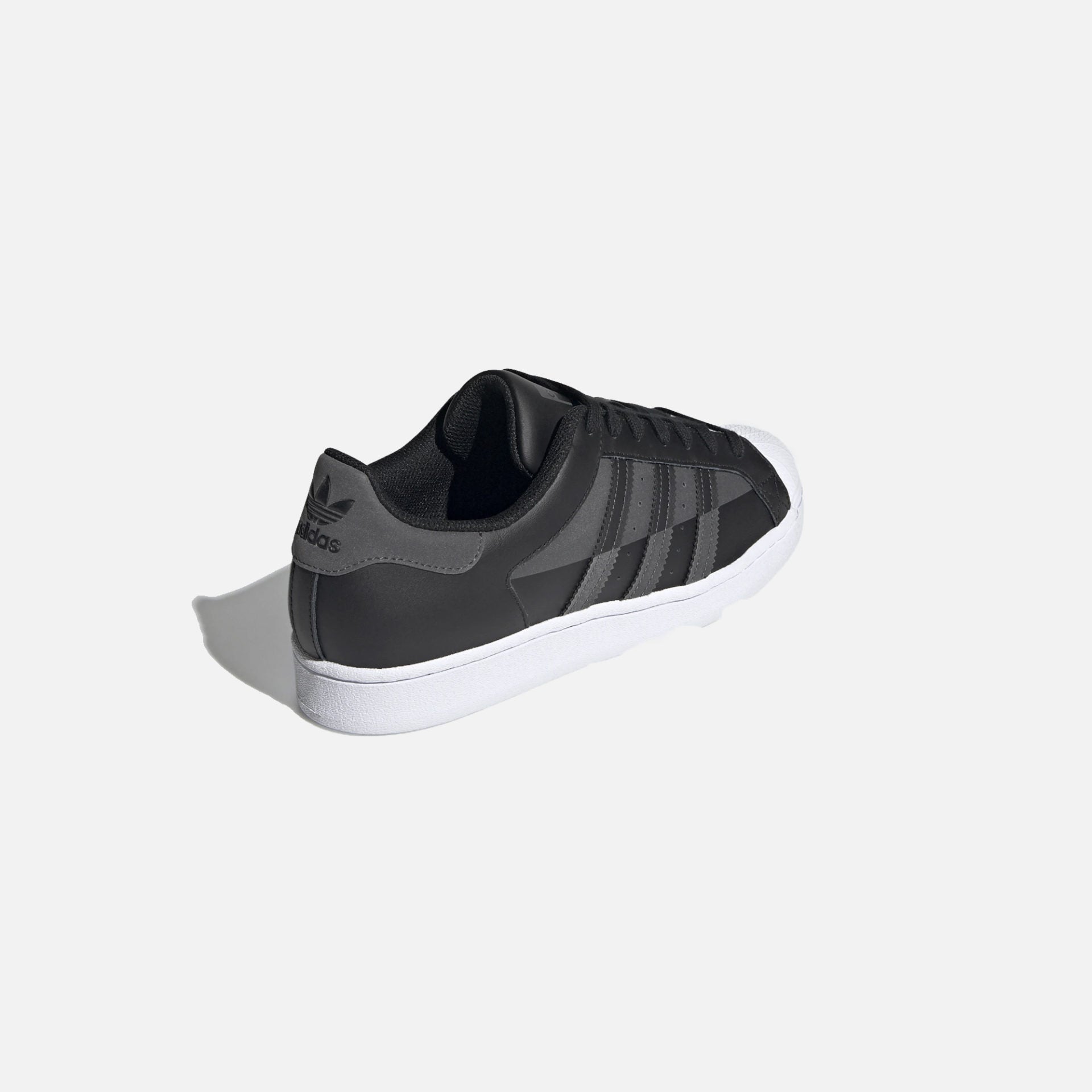 Adidas Originals | SUPERSTAR BLACK/GREY SIX - view 2