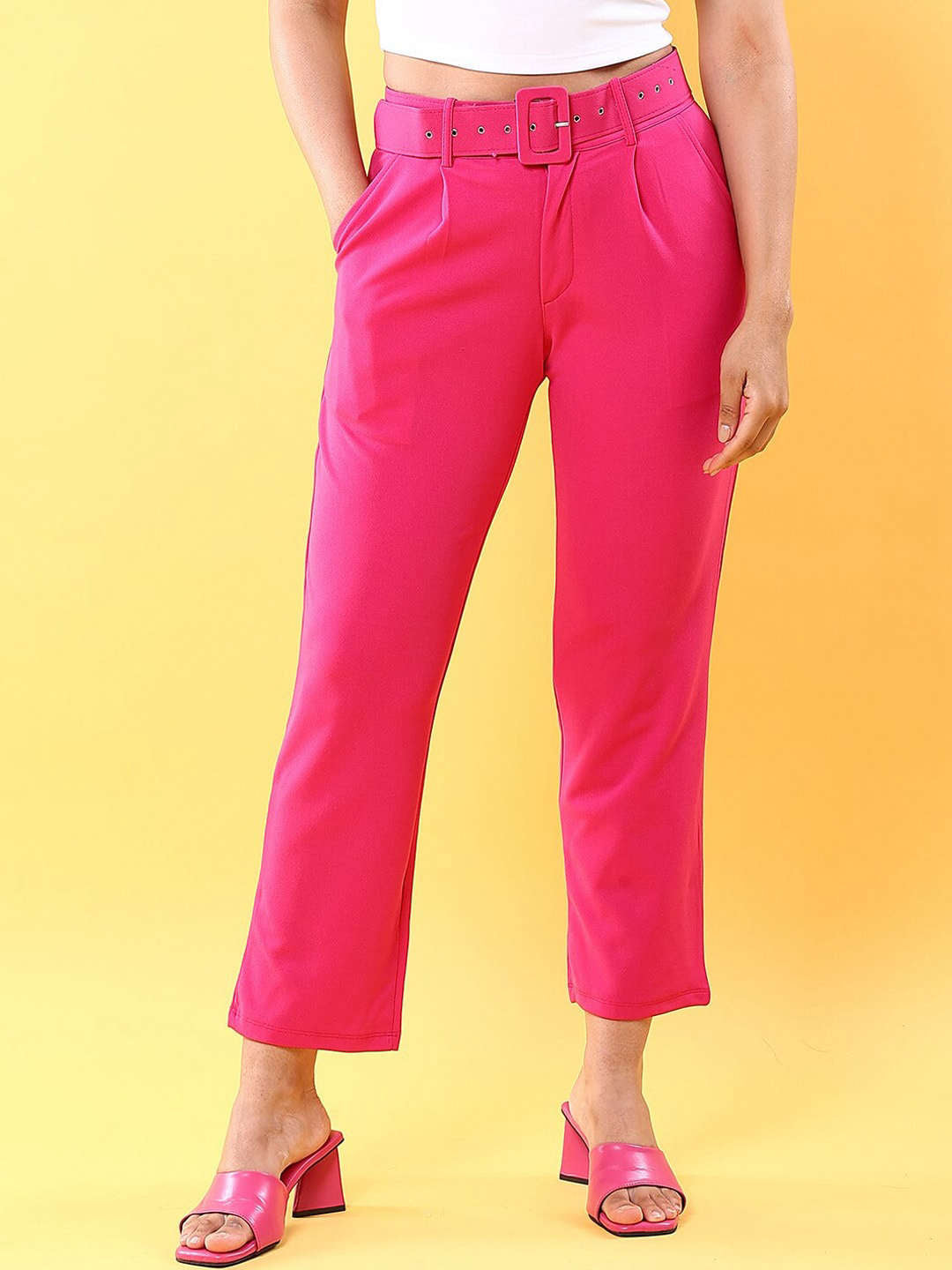 Freehand By The Indian Garage Co Women Tapered Pleated Pant With Belt