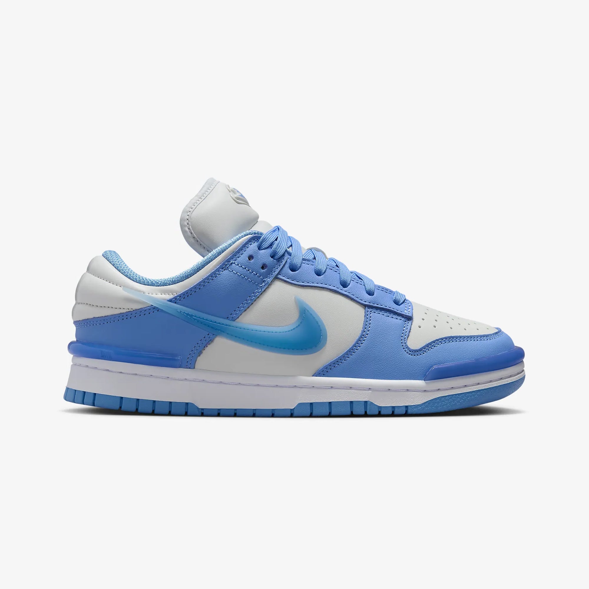 Nike | DUNK LOW TWIST { PHOTON DUST/UNIVERSITY BLUE-WHITE - view 6