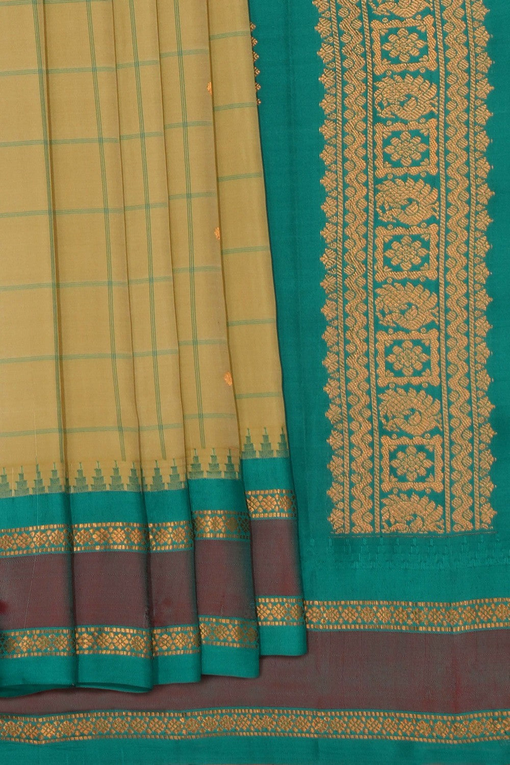 Kalanjali Gadwal Silk Light-Green Kattam Saree