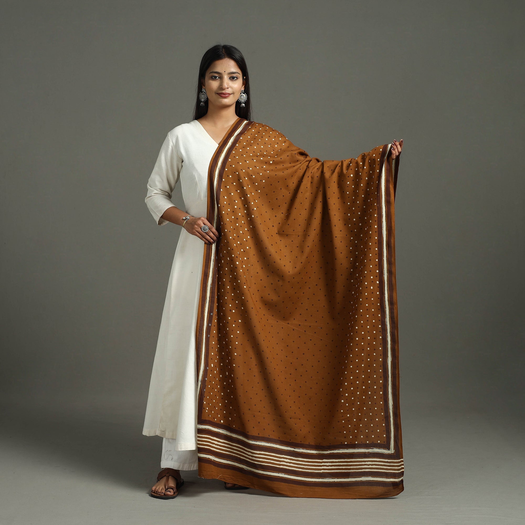 HAVELI CHRONICLES Brown - Block Print Mul Cotton Dabu Bagru Dupatta 13 - view 2