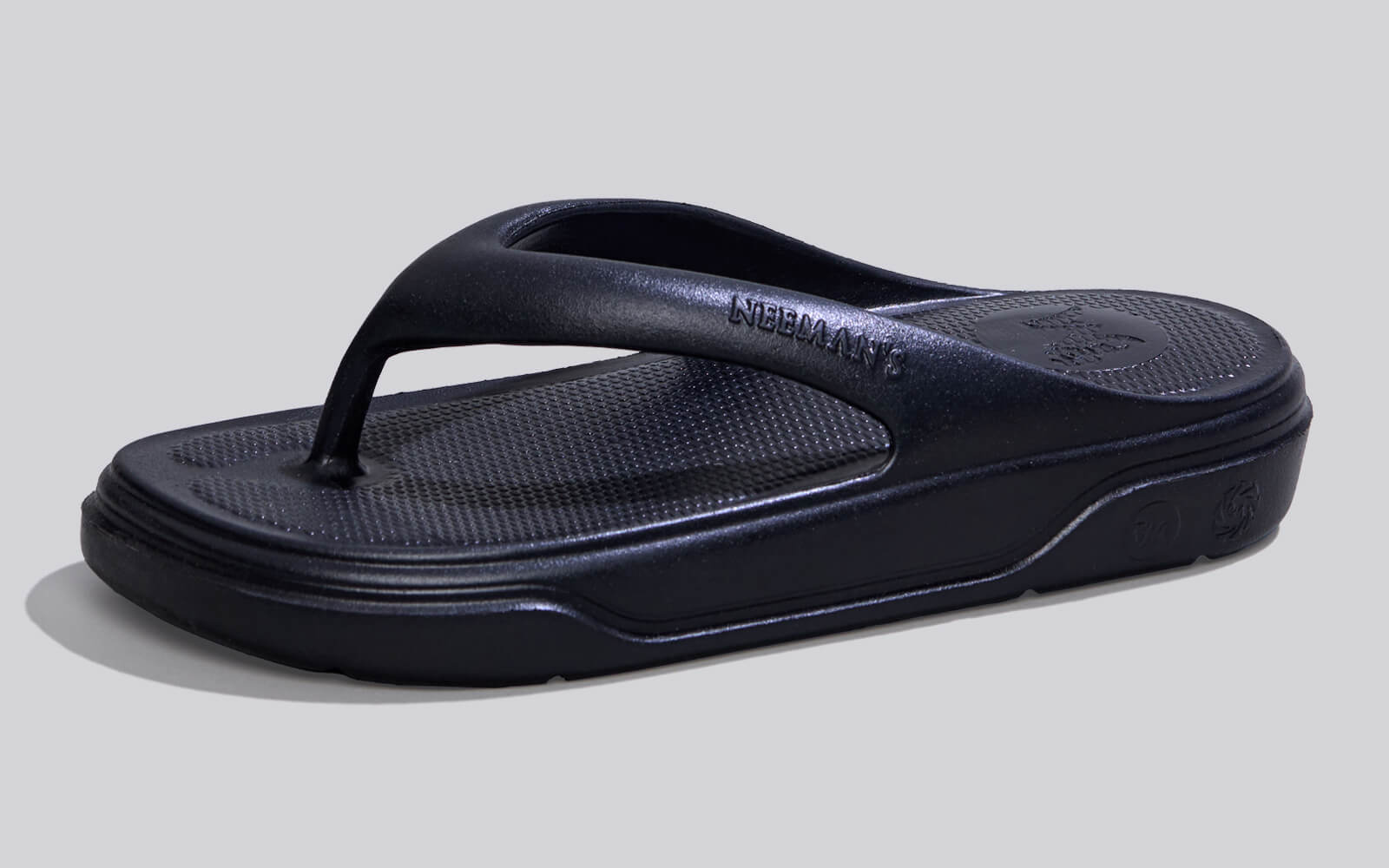 Neeman's Cushers Flips For Women : Black - view 3
