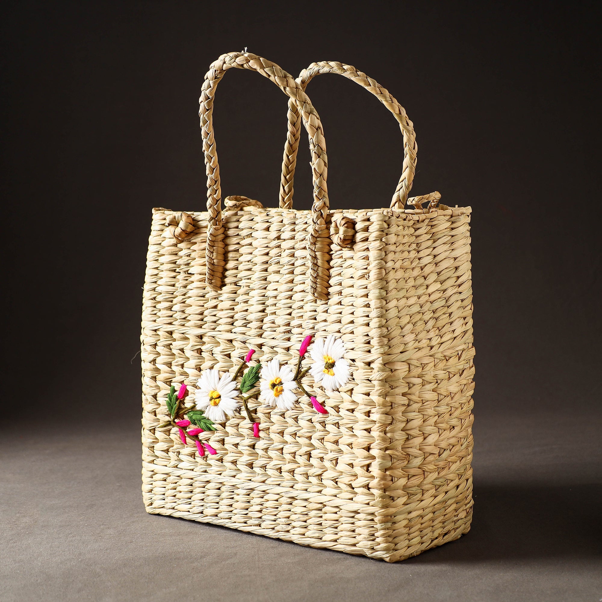ITOKRI CRAFTS INITIATIVE Beige - Handcrafted Natural Water Reed Embroidered Shopping Bag - view 2
